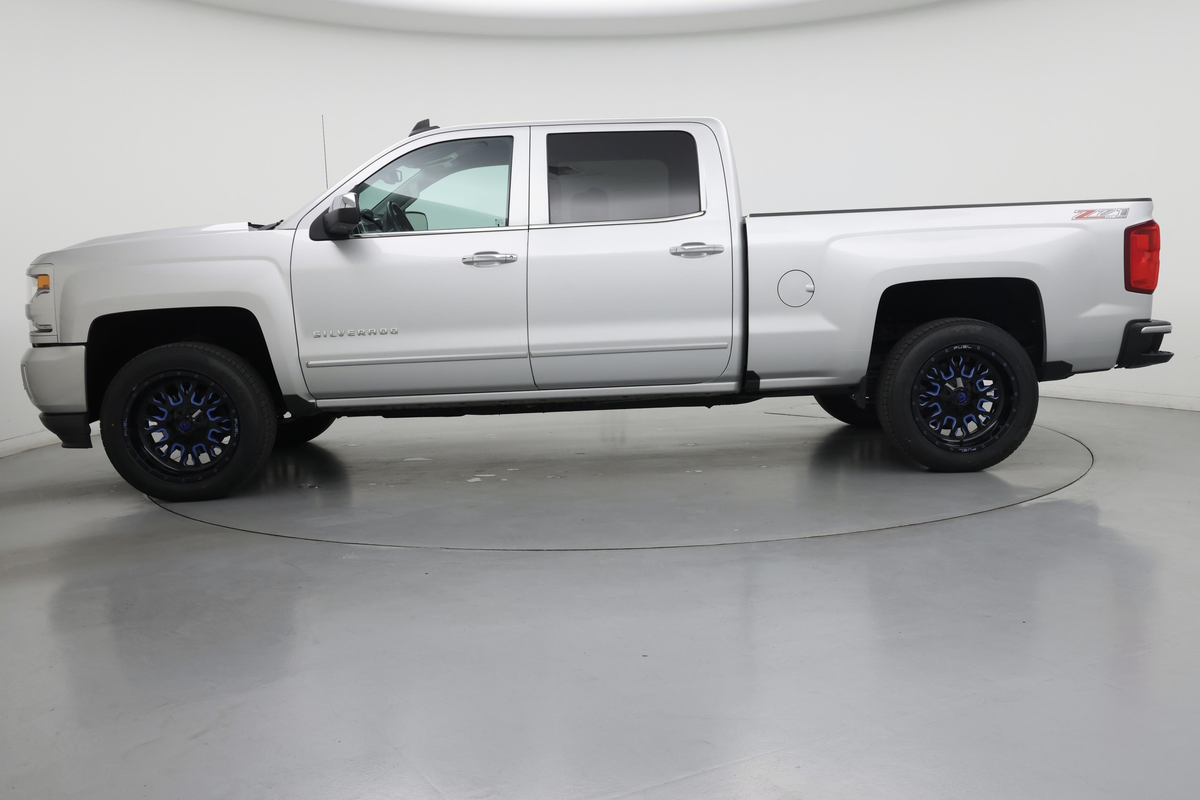 Thumbnail: 2016 Chevrolet Silverado 1500 - 3