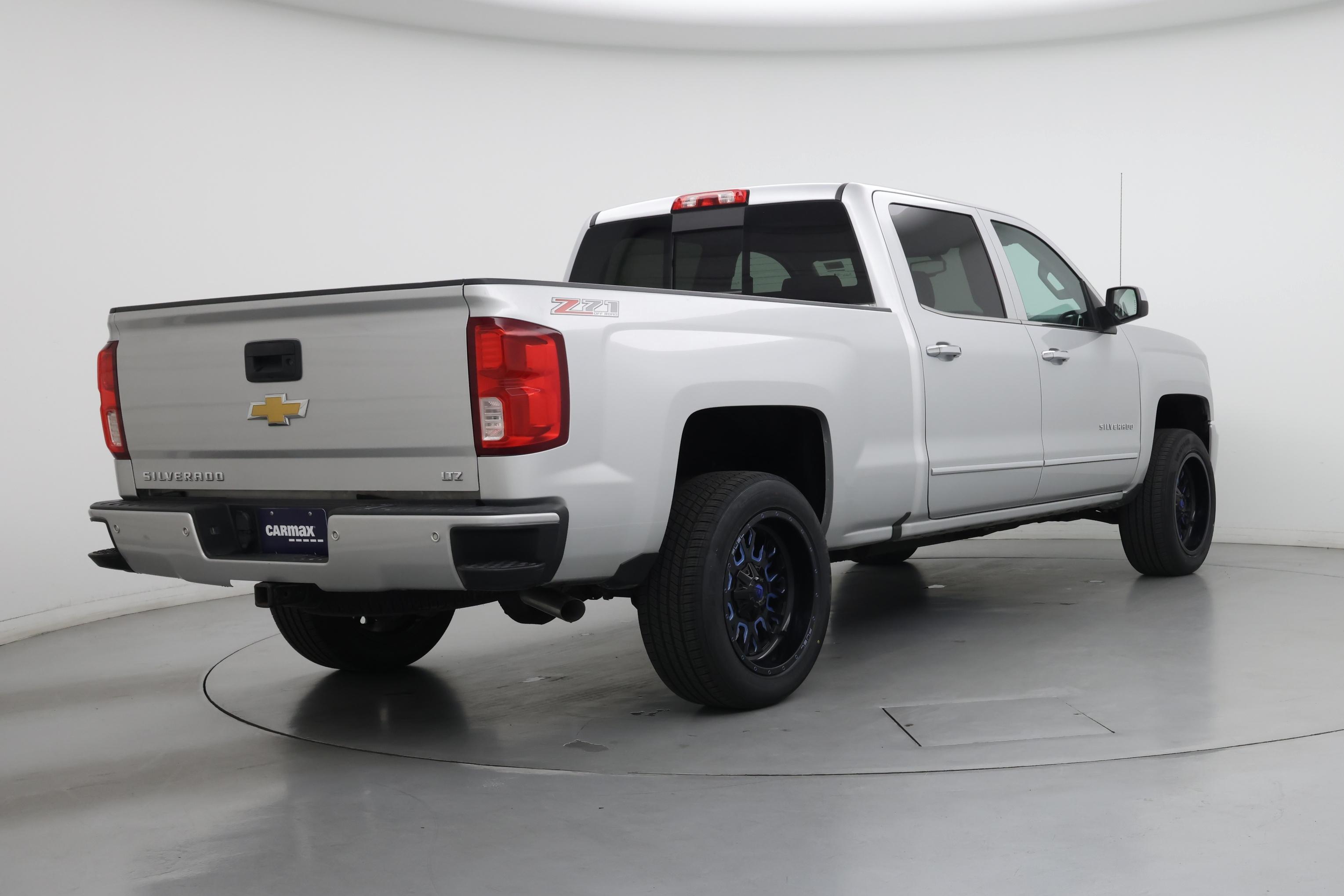 Thumbnail: 2016 Chevrolet Silverado 1500 - 8