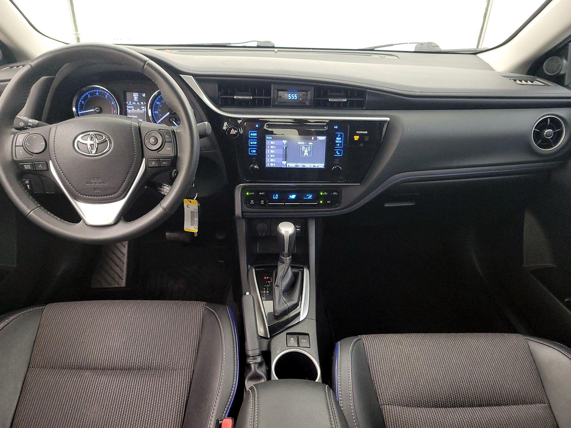 Thumbnail: 2017 Toyota Corolla - 9