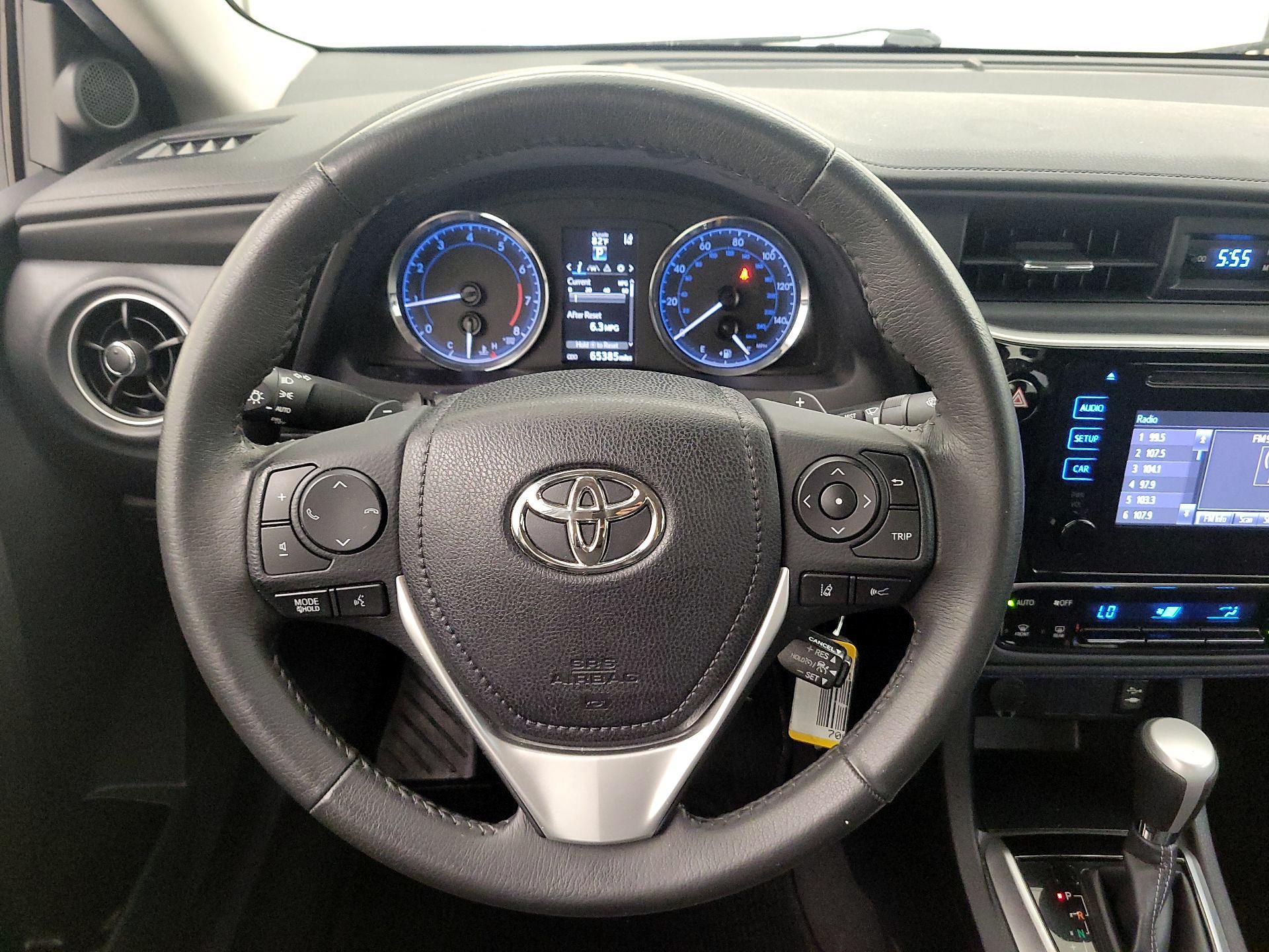 Thumbnail: 2017 Toyota Corolla - 10