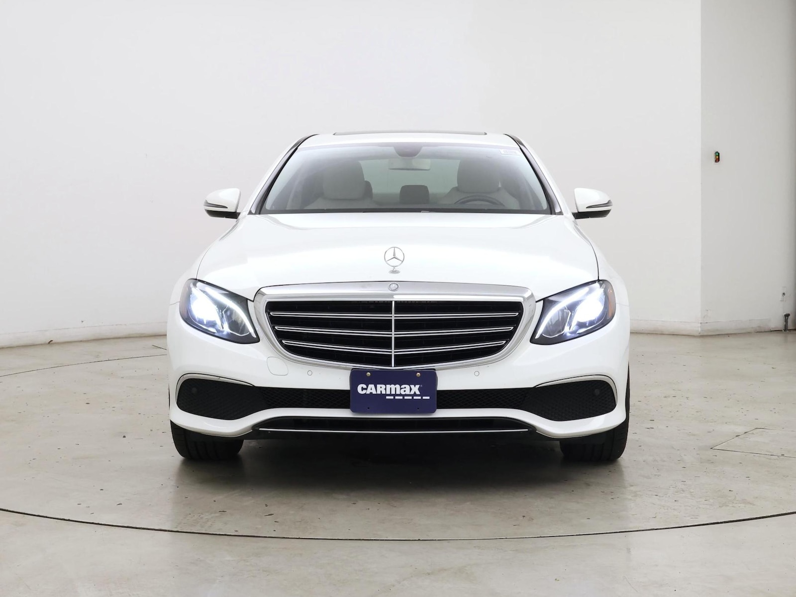 2017 Mercedes-Benz E-Class E300 - Photo 6
