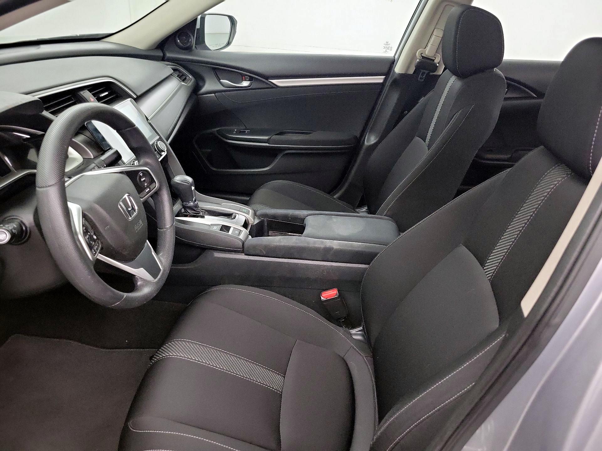 Thumbnail: 2016 Honda Civic - 11