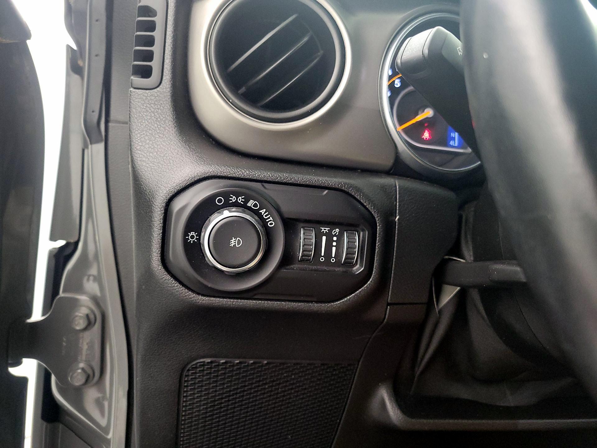 Thumbnail: 2021 Jeep Wrangler - 13