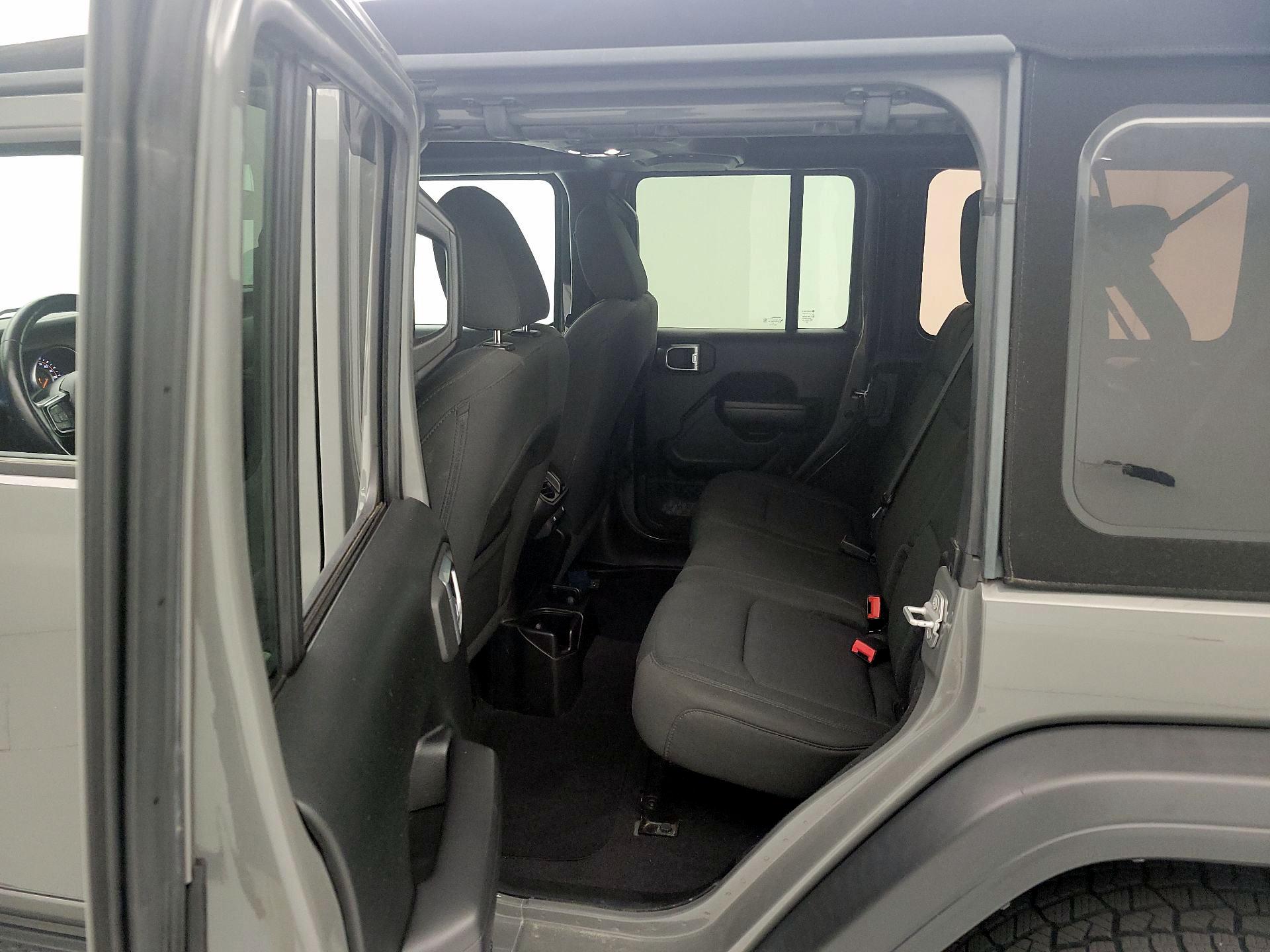 Thumbnail: 2021 Jeep Wrangler - 19
