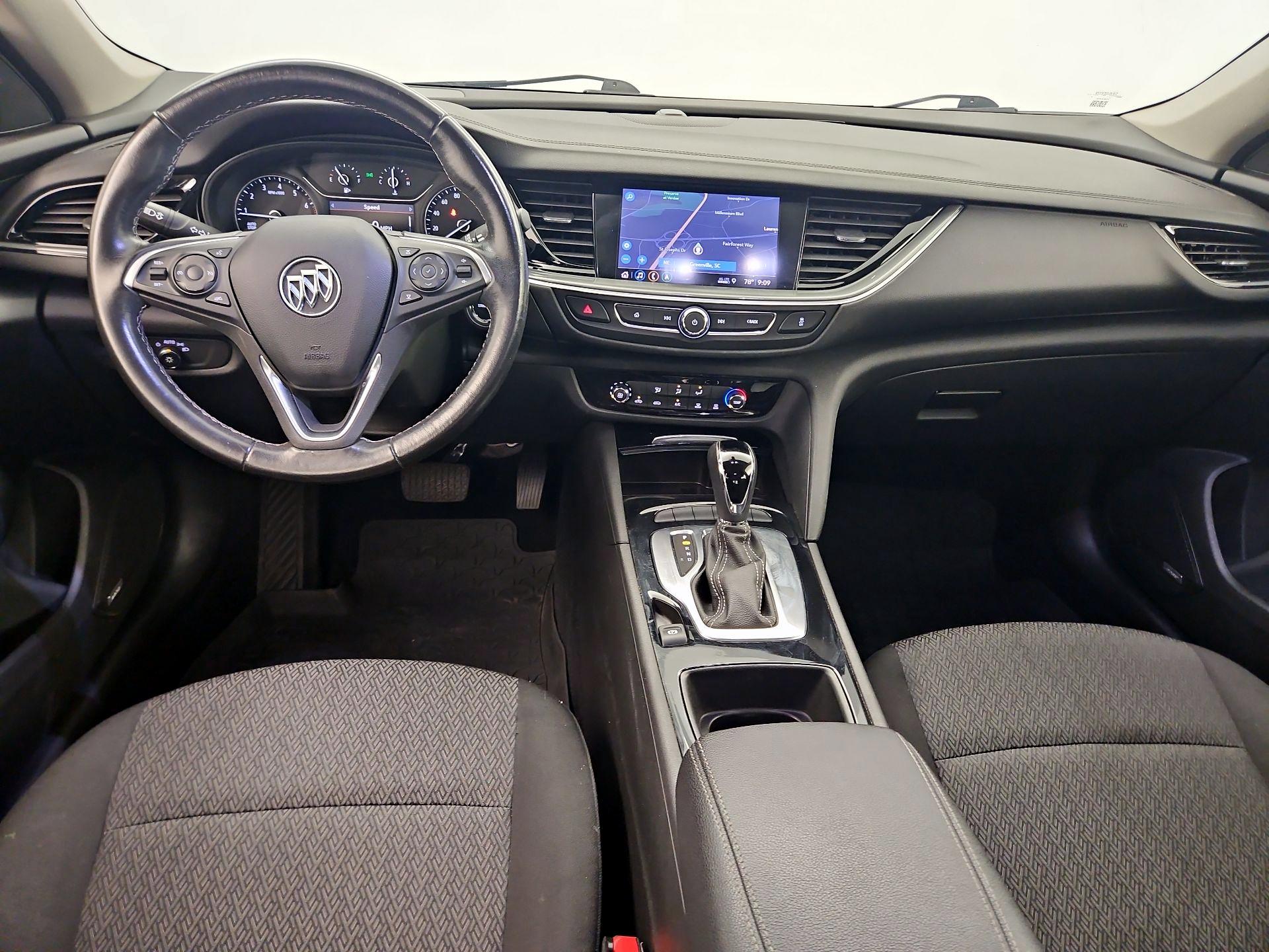 Thumbnail: 2019 Buick Regal - 9