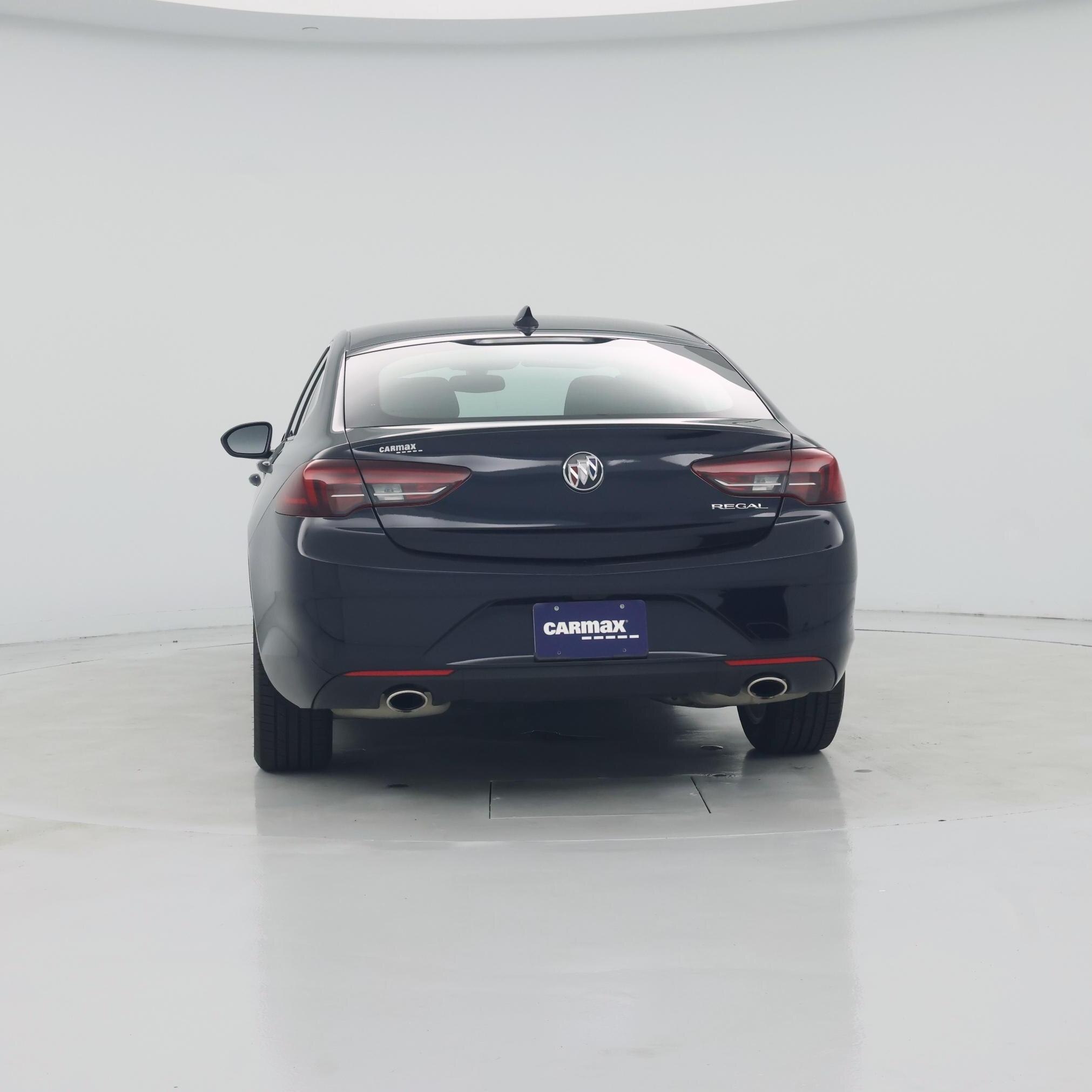 Thumbnail: 2019 Buick Regal - 6