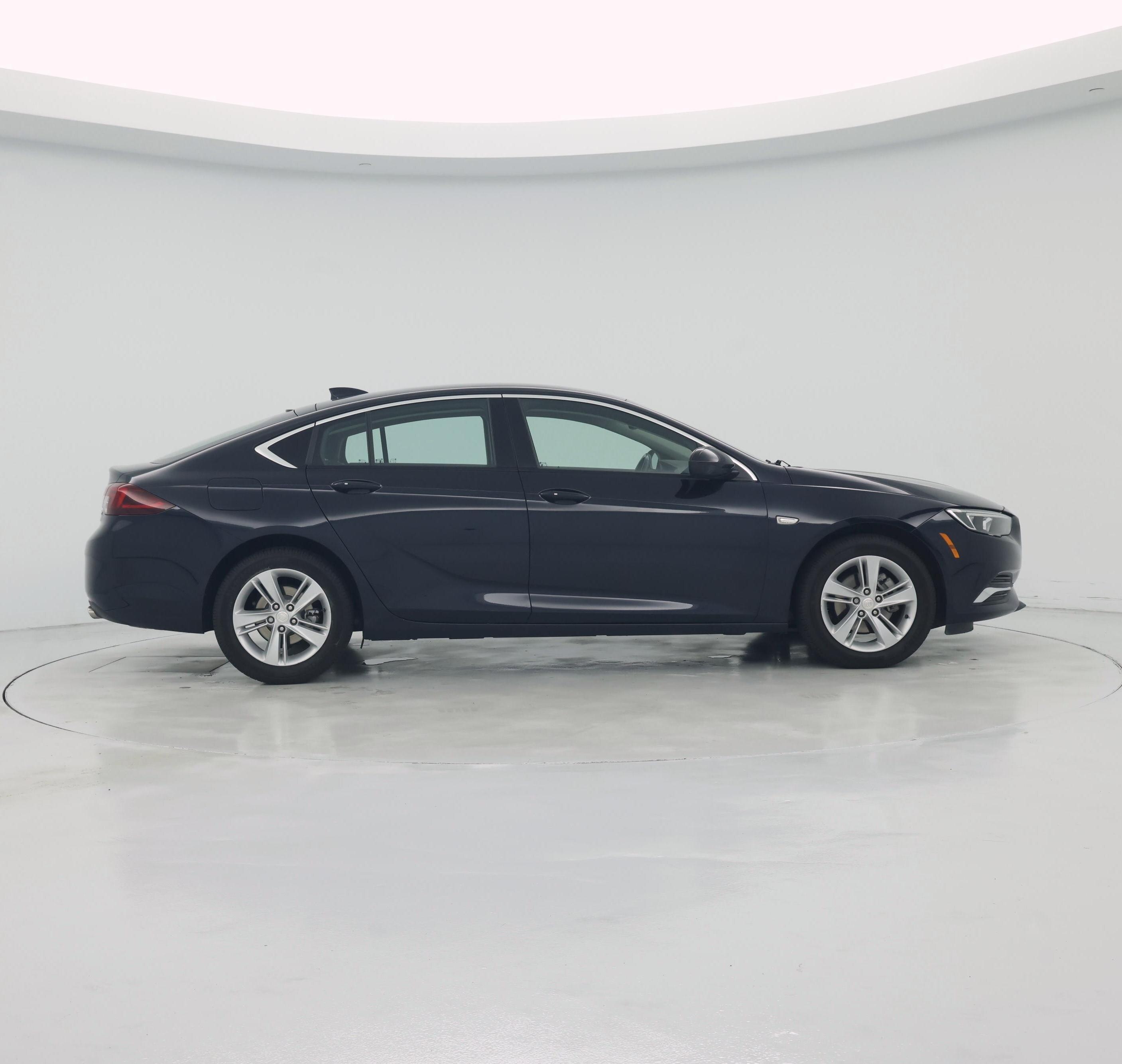 Thumbnail: 2019 Buick Regal - 7