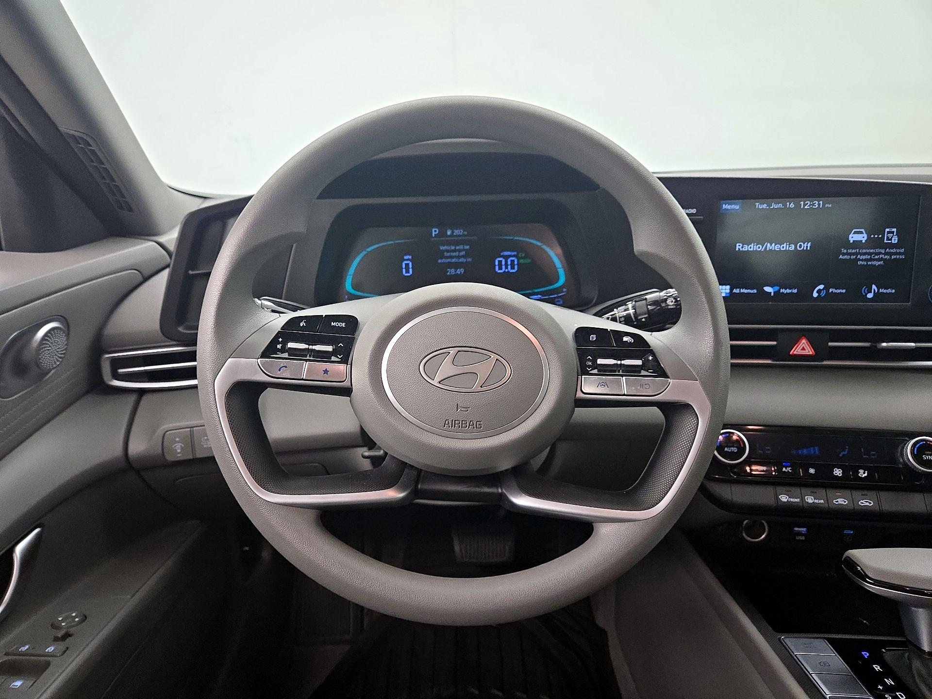 Thumbnail: 2026 Hyundai Elantra - 10