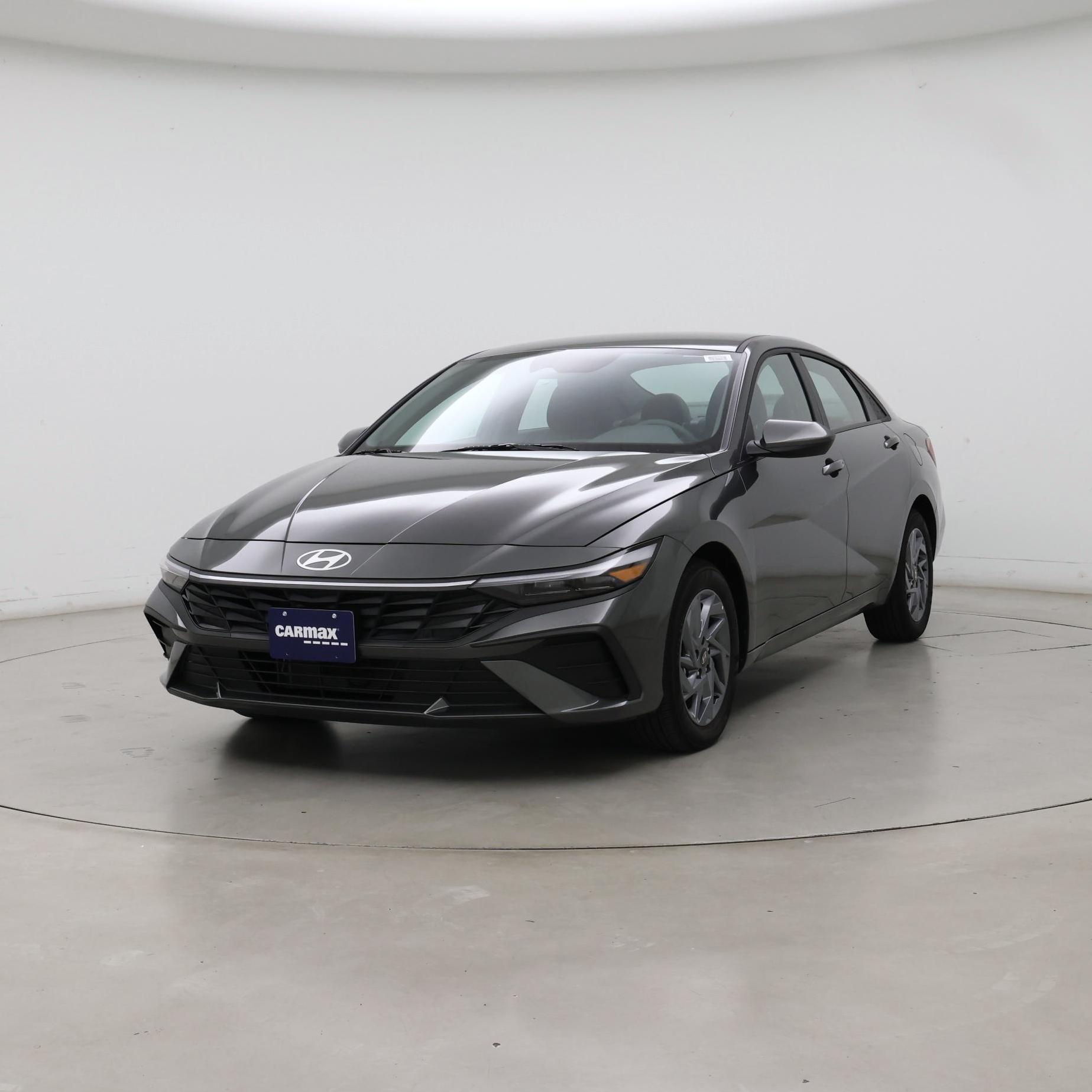Thumbnail: 2026 Hyundai Elantra - 4
