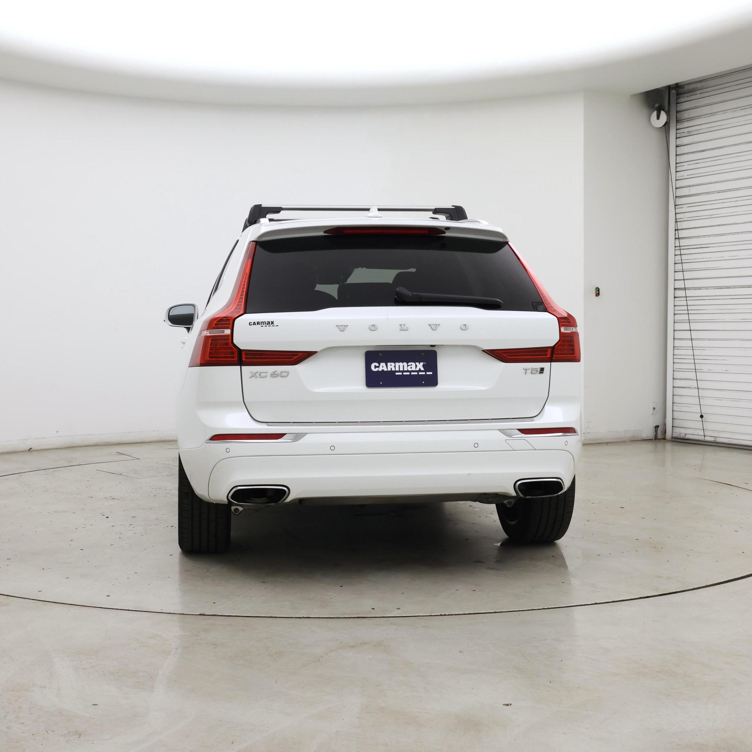 Thumbnail: 2021 Volvo XC60 - 6