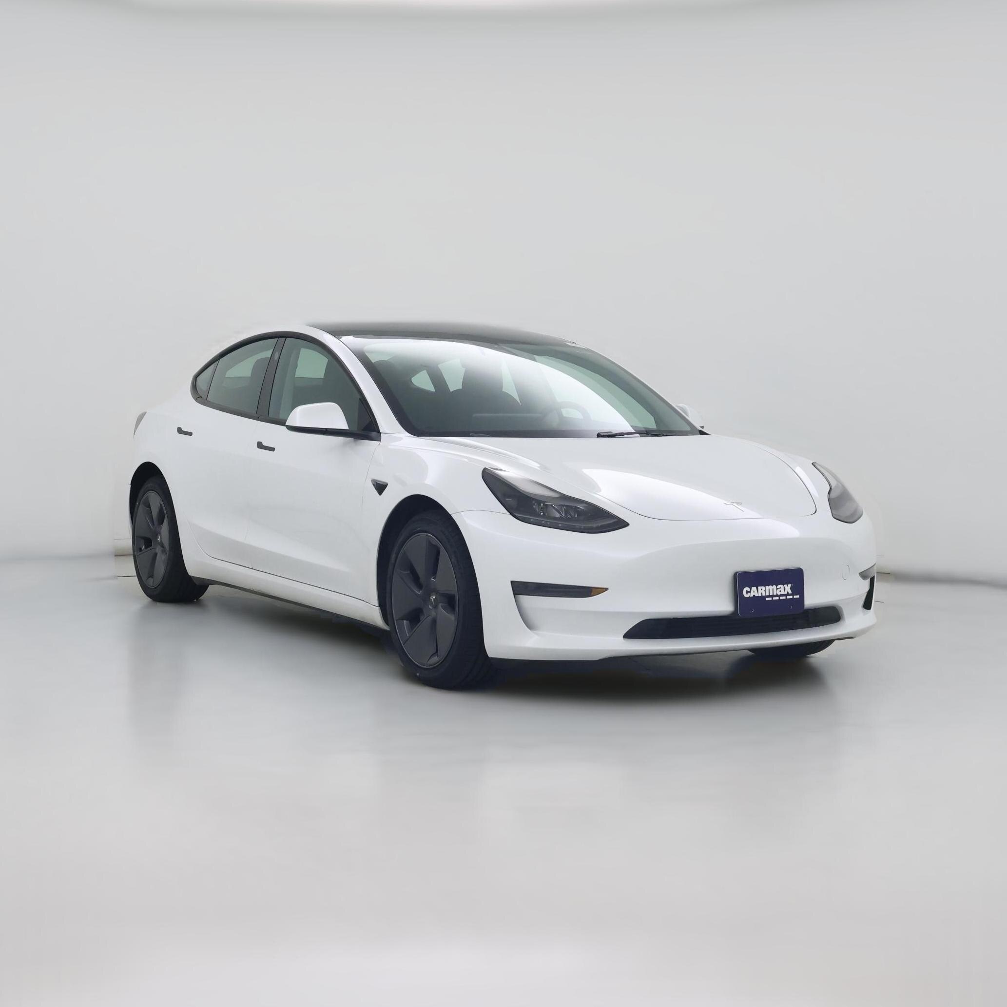 Thumbnail: 2023 Tesla Model 3 - 1