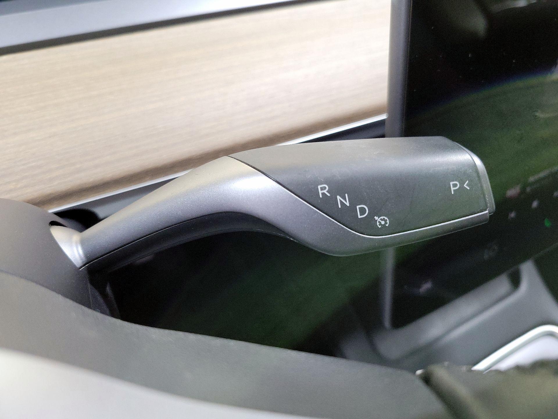 Thumbnail: 2023 Tesla Model 3 - 17