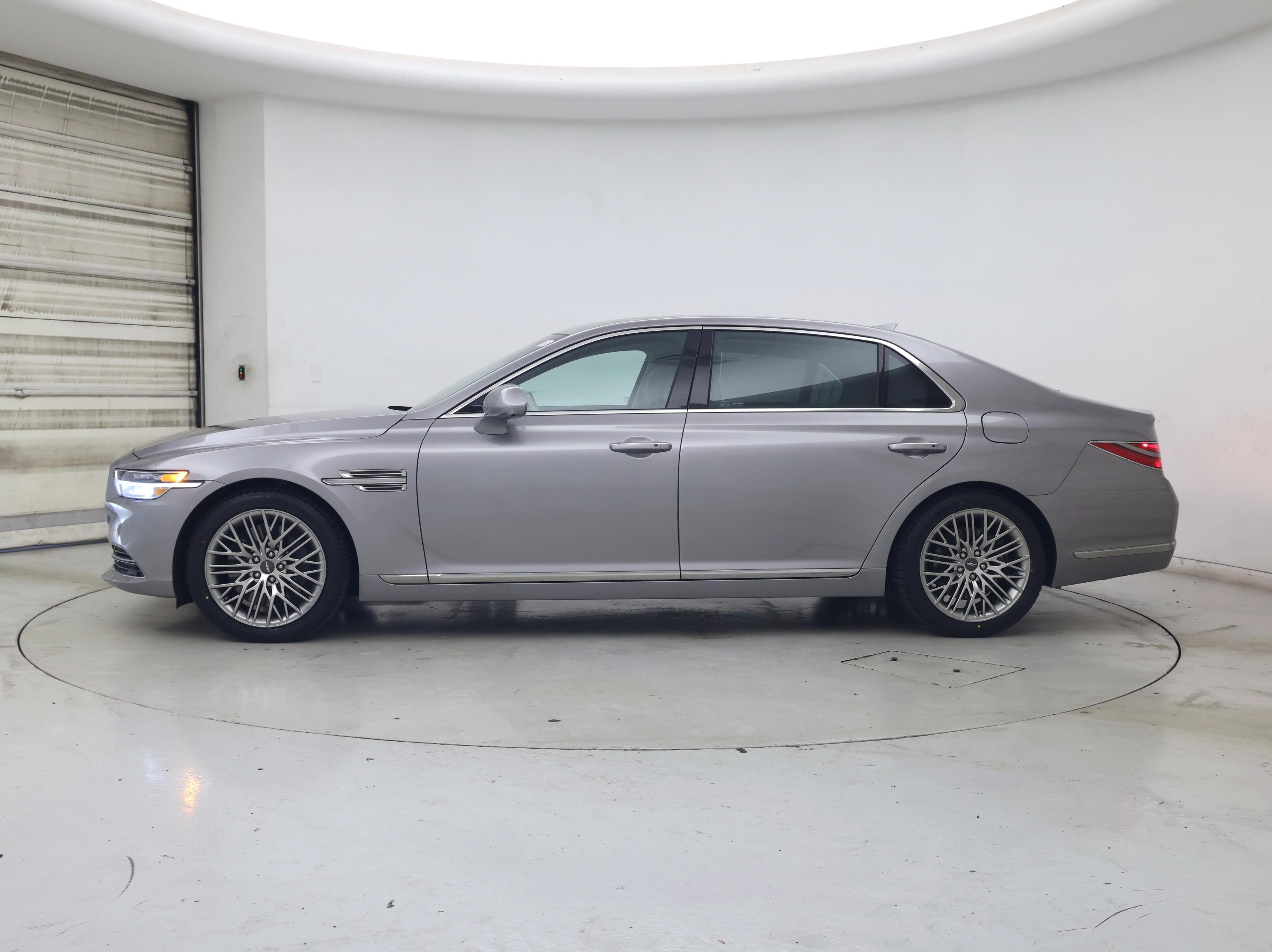 Thumbnail: 2022 Genesis G90 - 3