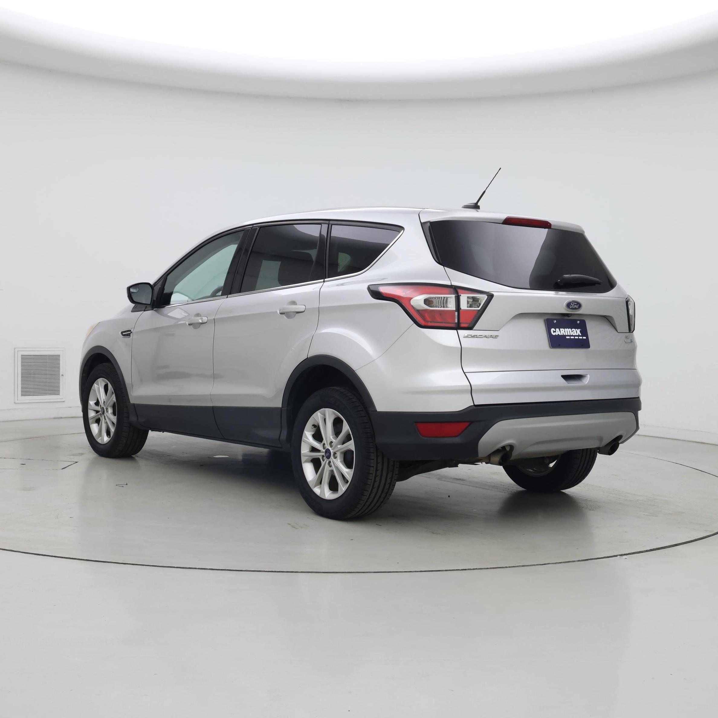 Thumbnail: 2017 Ford Escape - 2