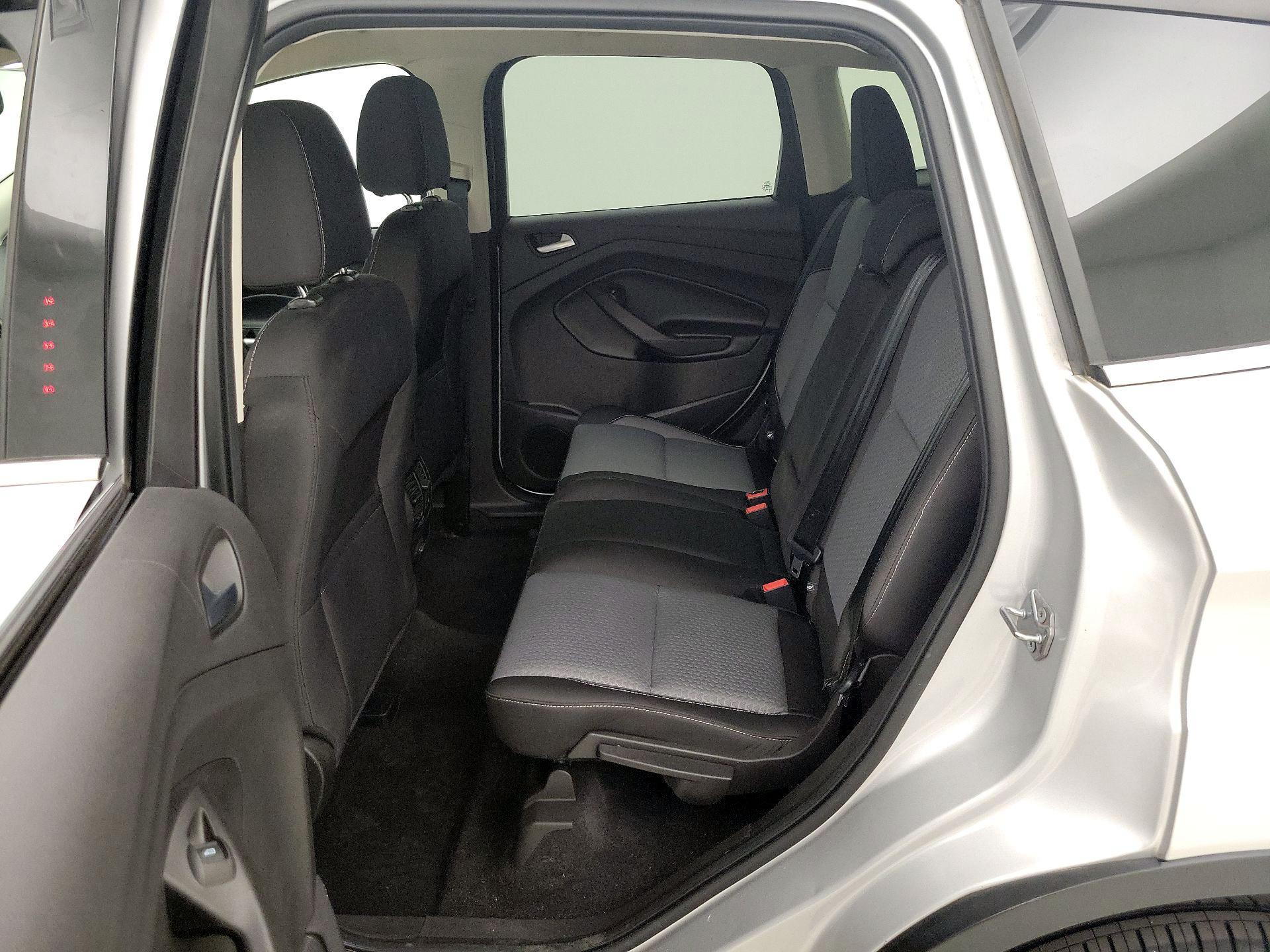 Thumbnail: 2017 Ford Escape - 19