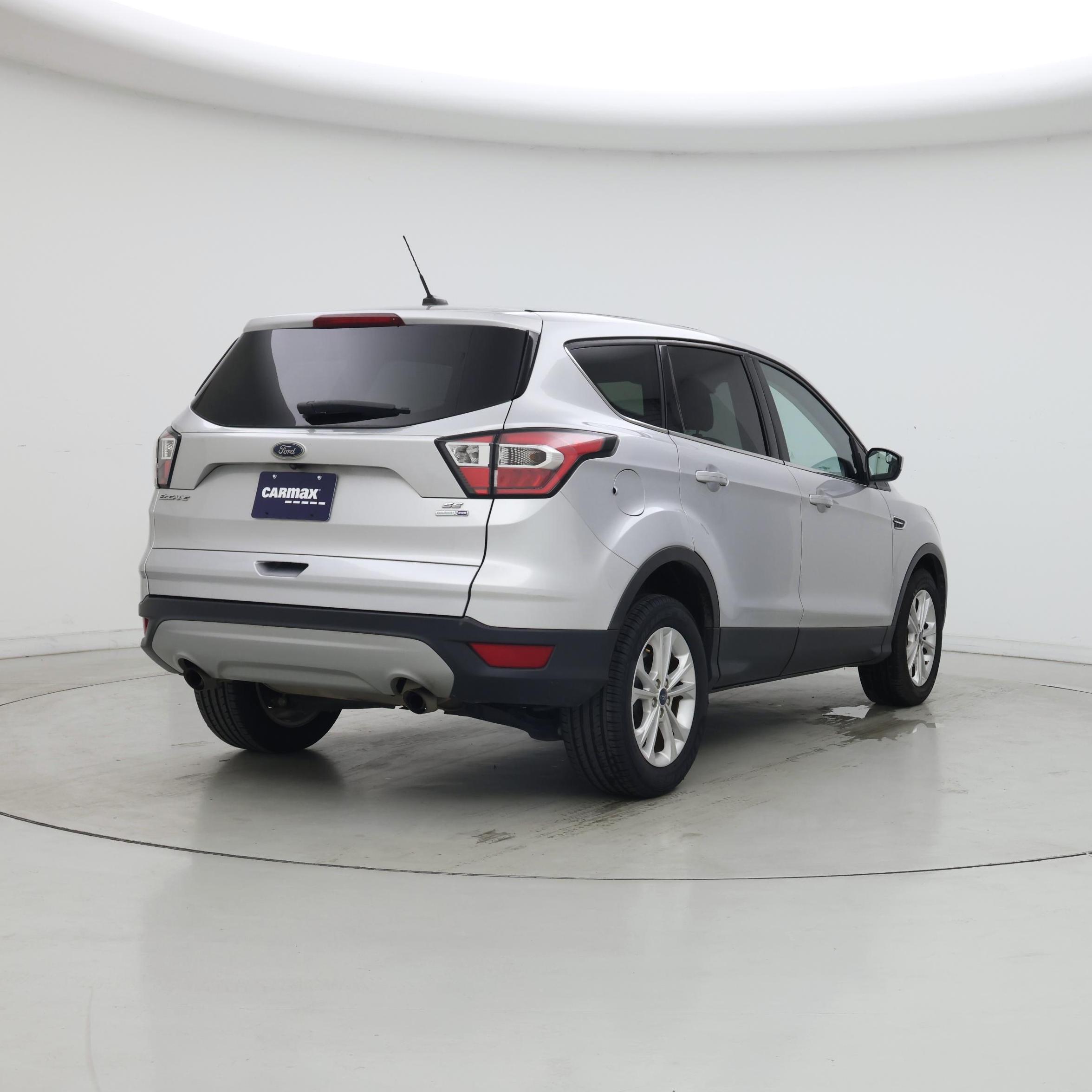 Thumbnail: 2017 Ford Escape - 8