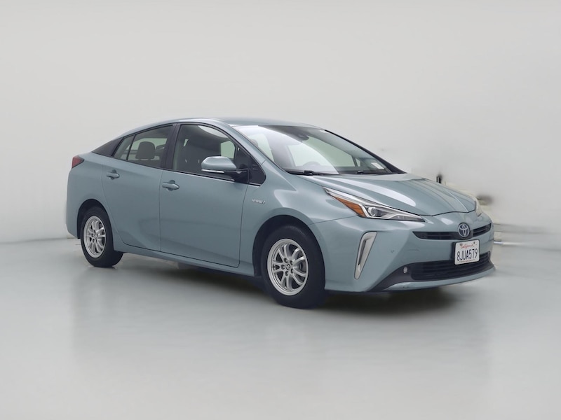 2019 Toyota Prius XLE