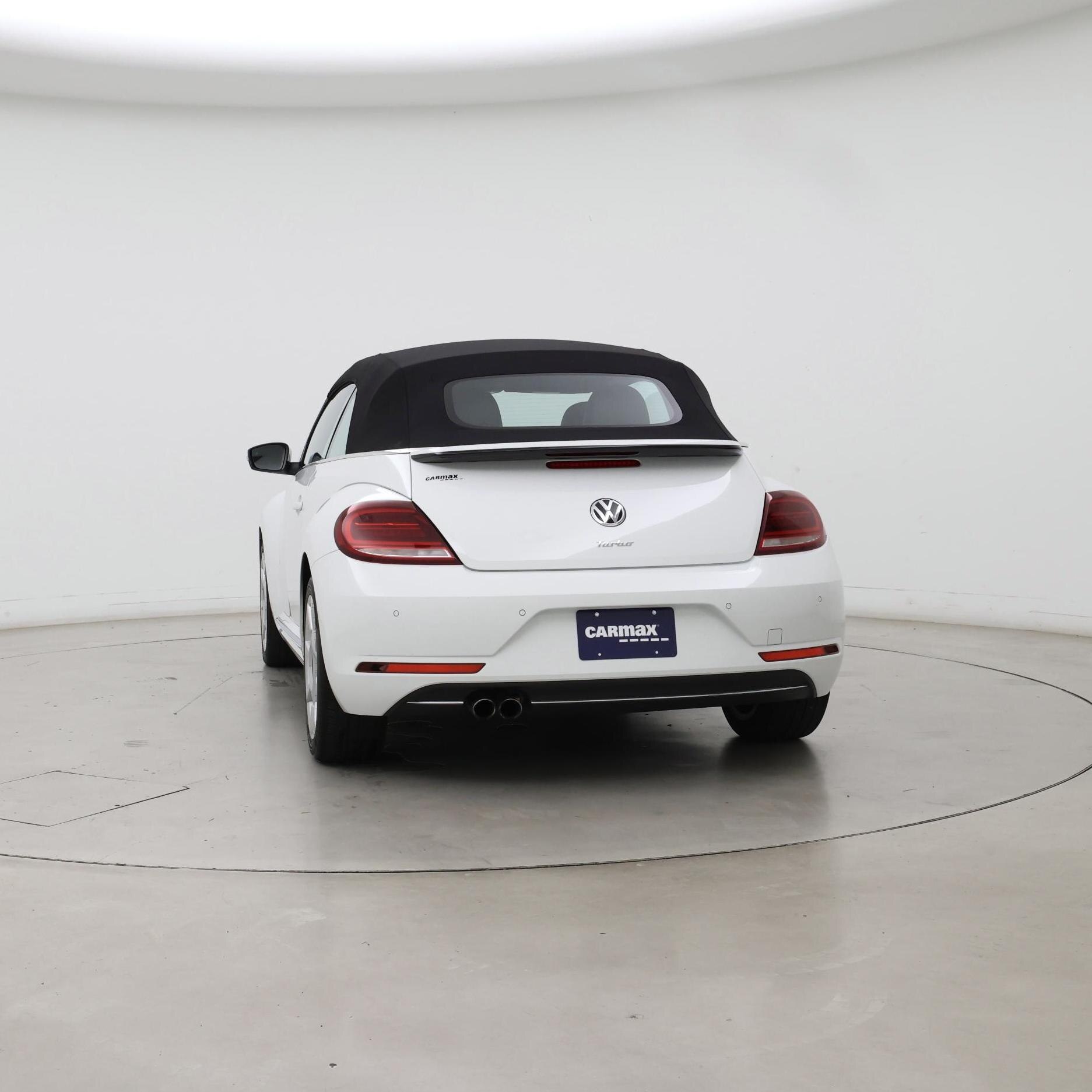 Thumbnail: 2018 Volkswagen Beetle - 6