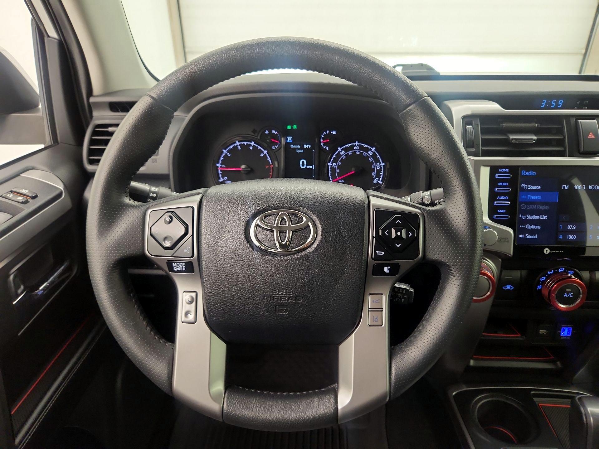 Thumbnail: 2022 Toyota 4Runner - 10