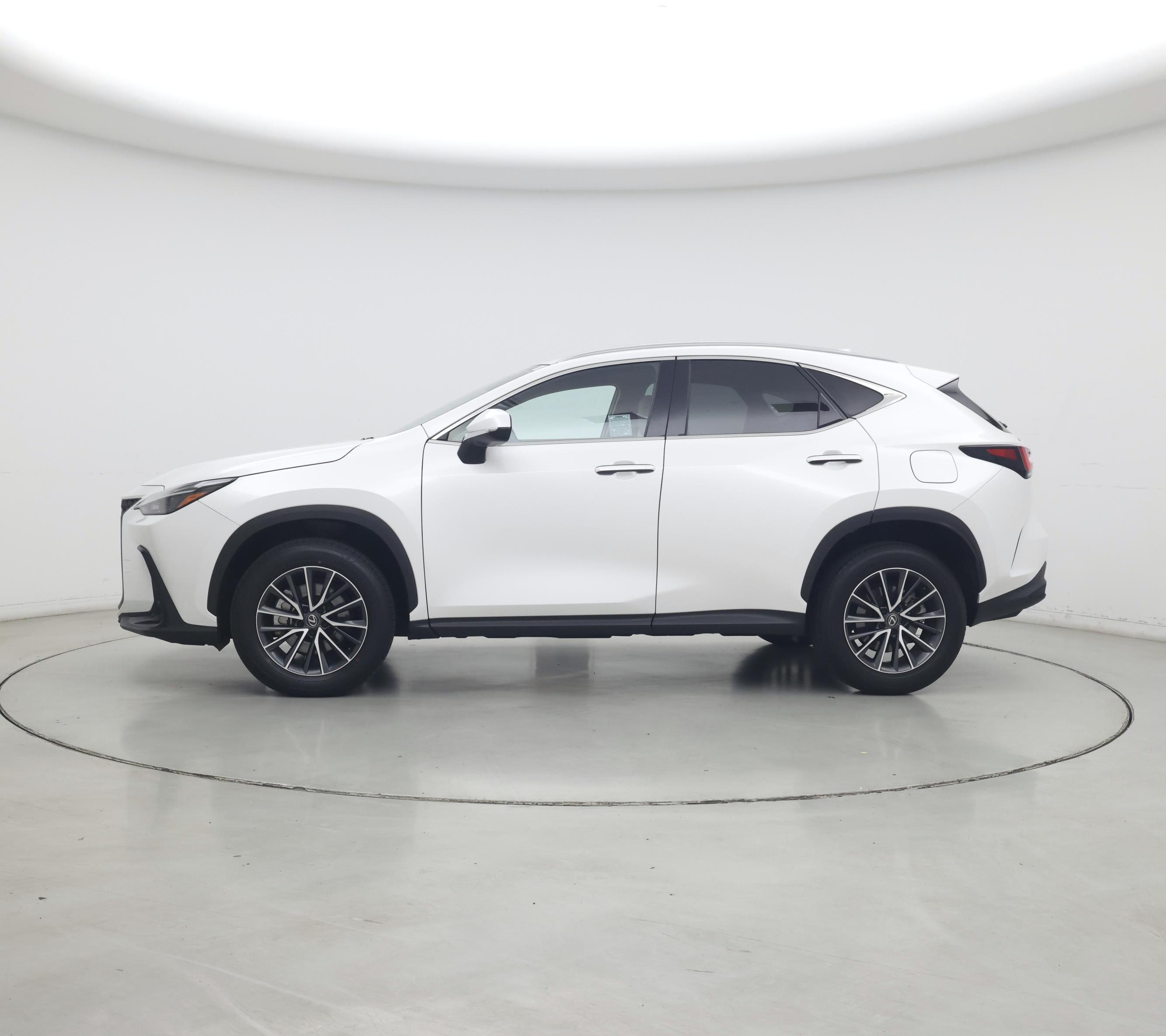 Thumbnail: 2024 Lexus NX - 3