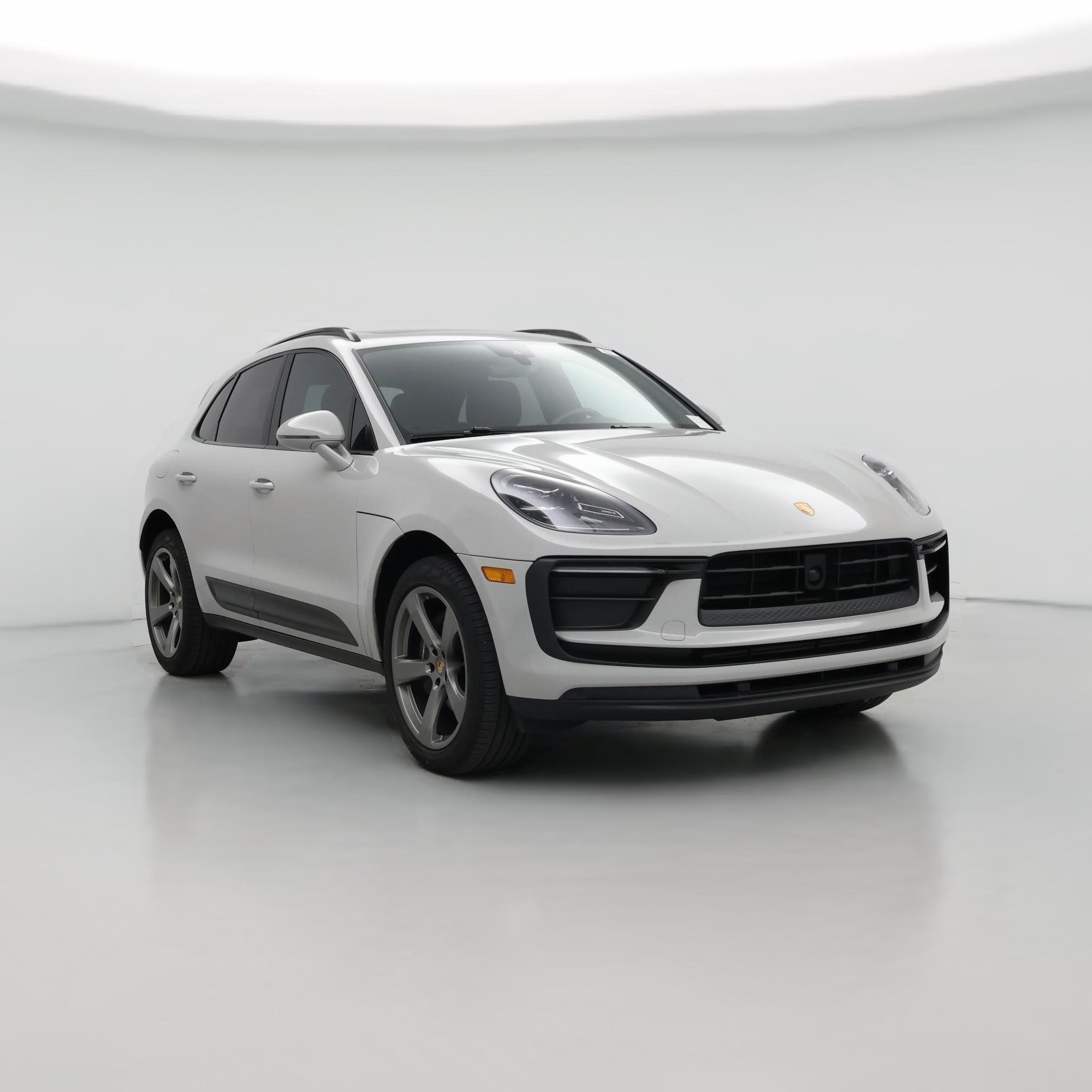Thumbnail: 2023 Porsche Macan - 1