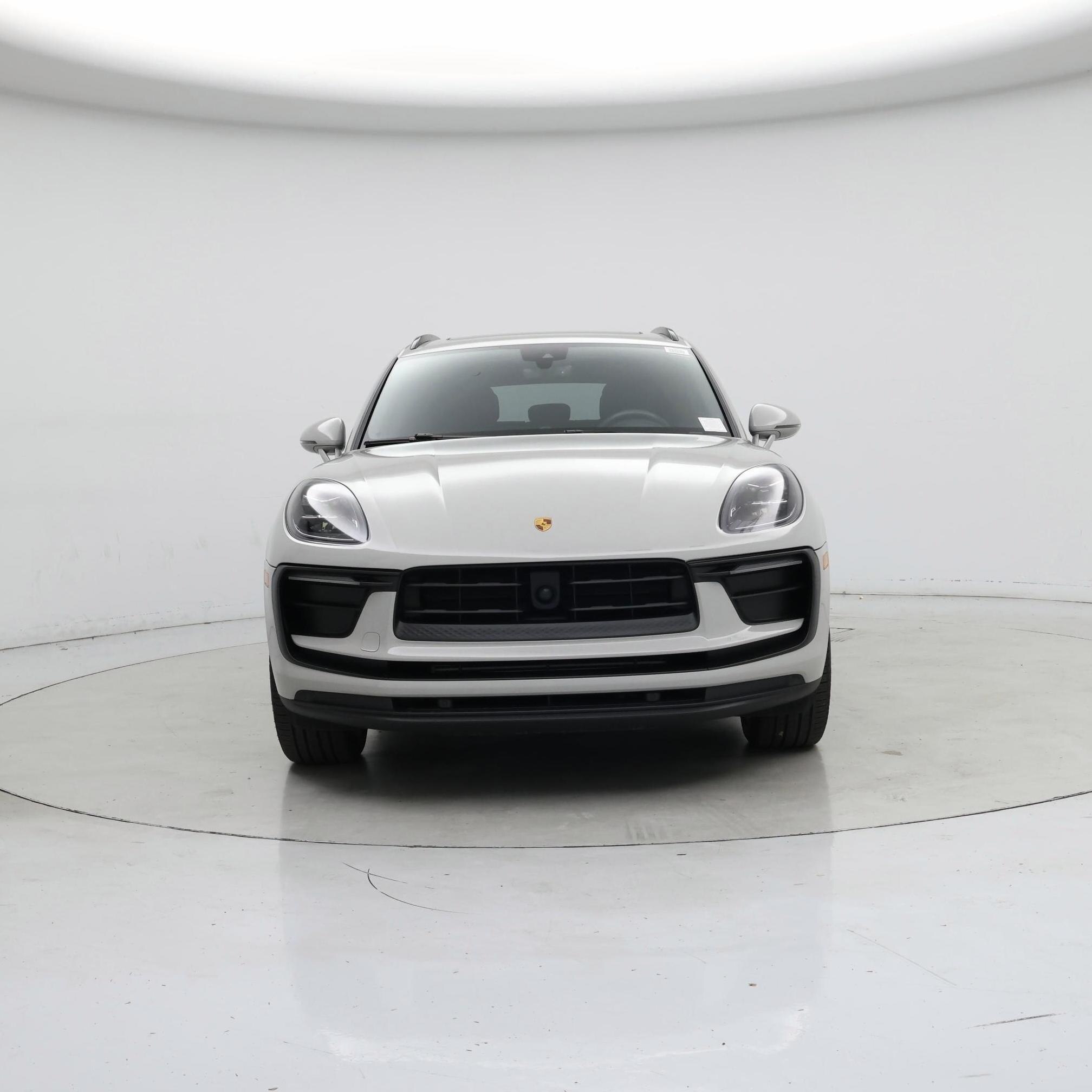 Thumbnail: 2023 Porsche Macan - 5