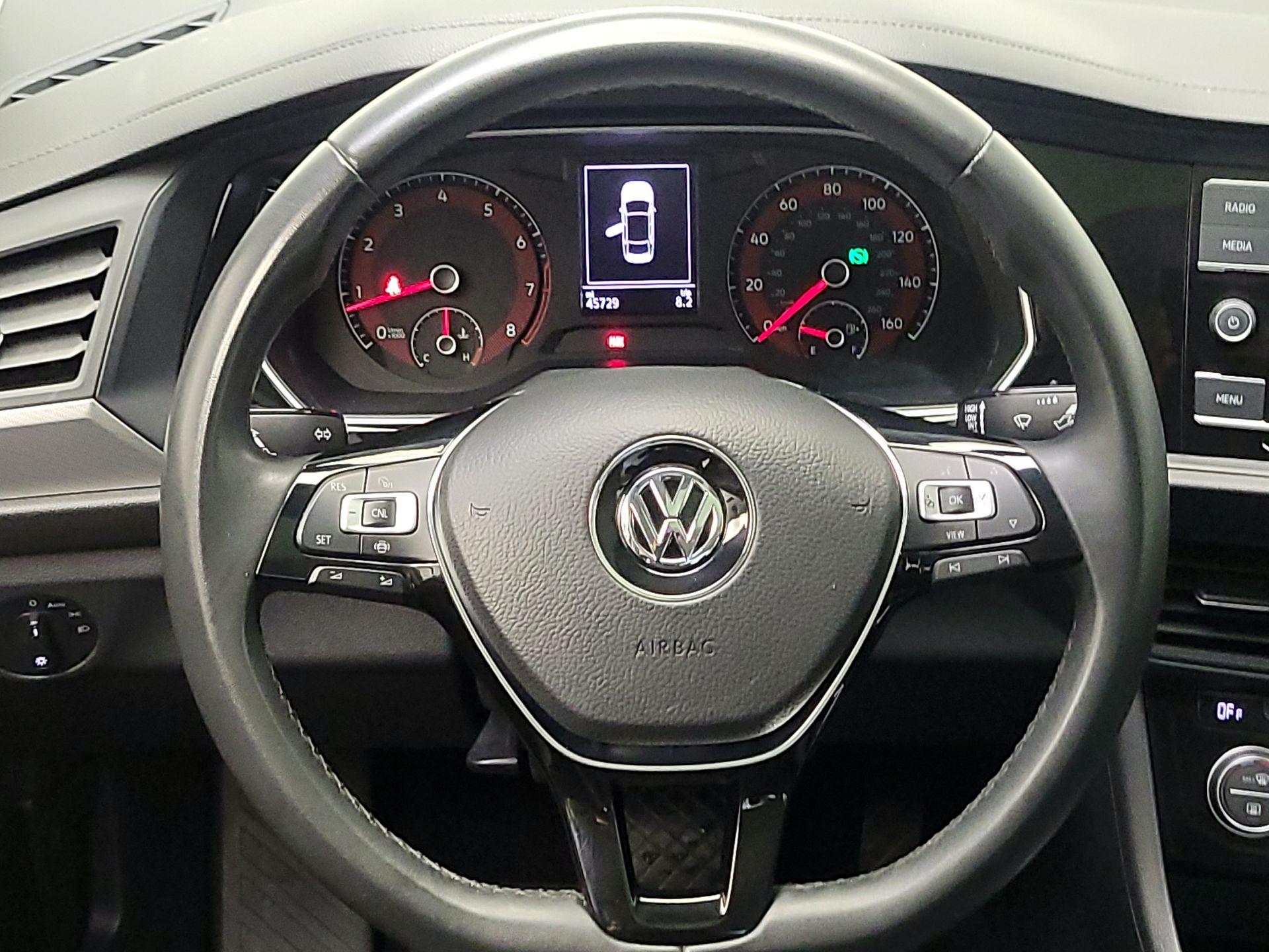 Thumbnail: 2020 Volkswagen Jetta - 10