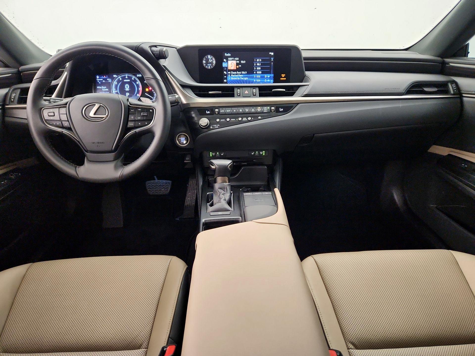 Thumbnail: 2021 Lexus ES - 9