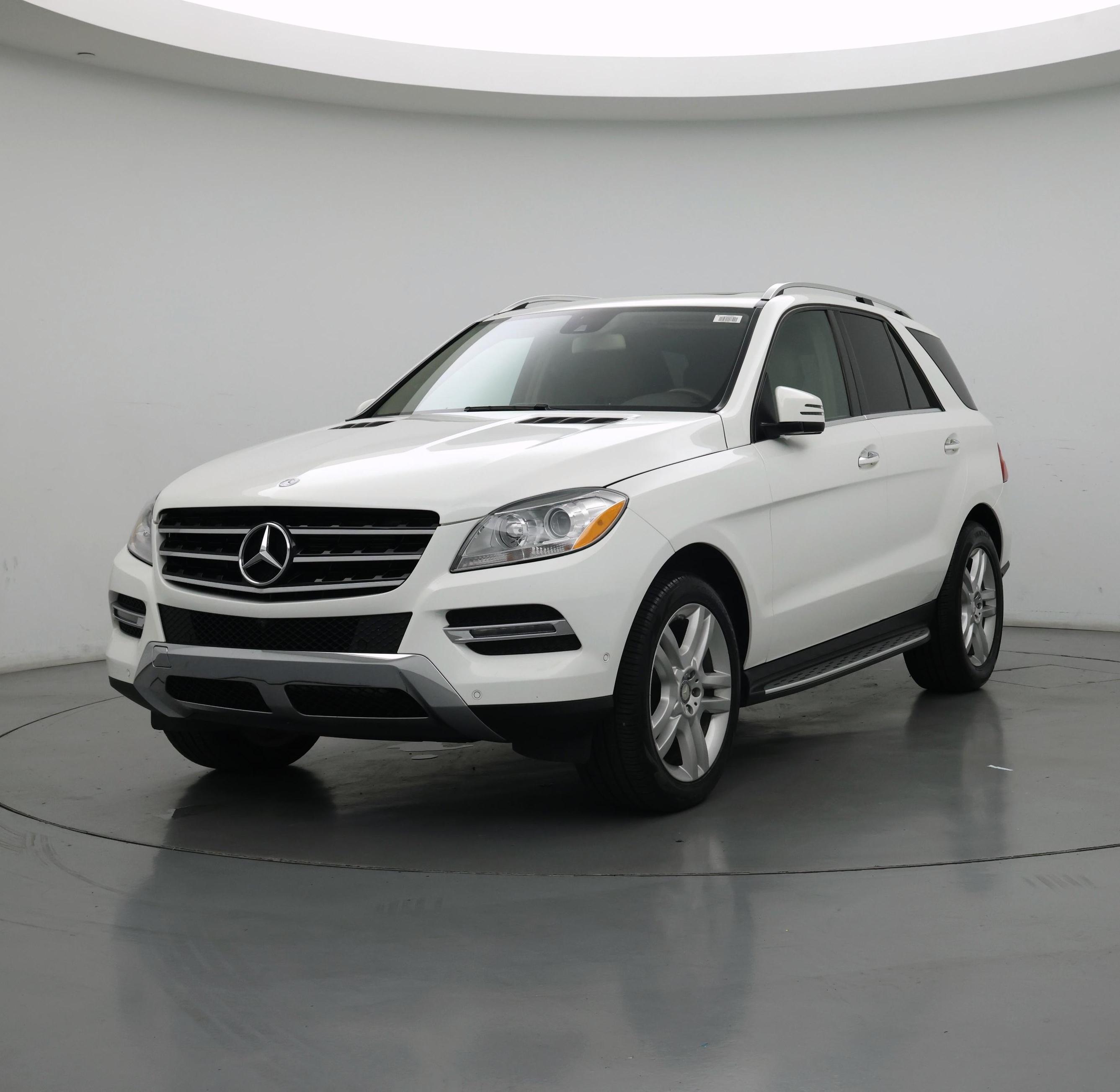 Thumbnail: 2015 Mercedes-Benz M-Class - 4
