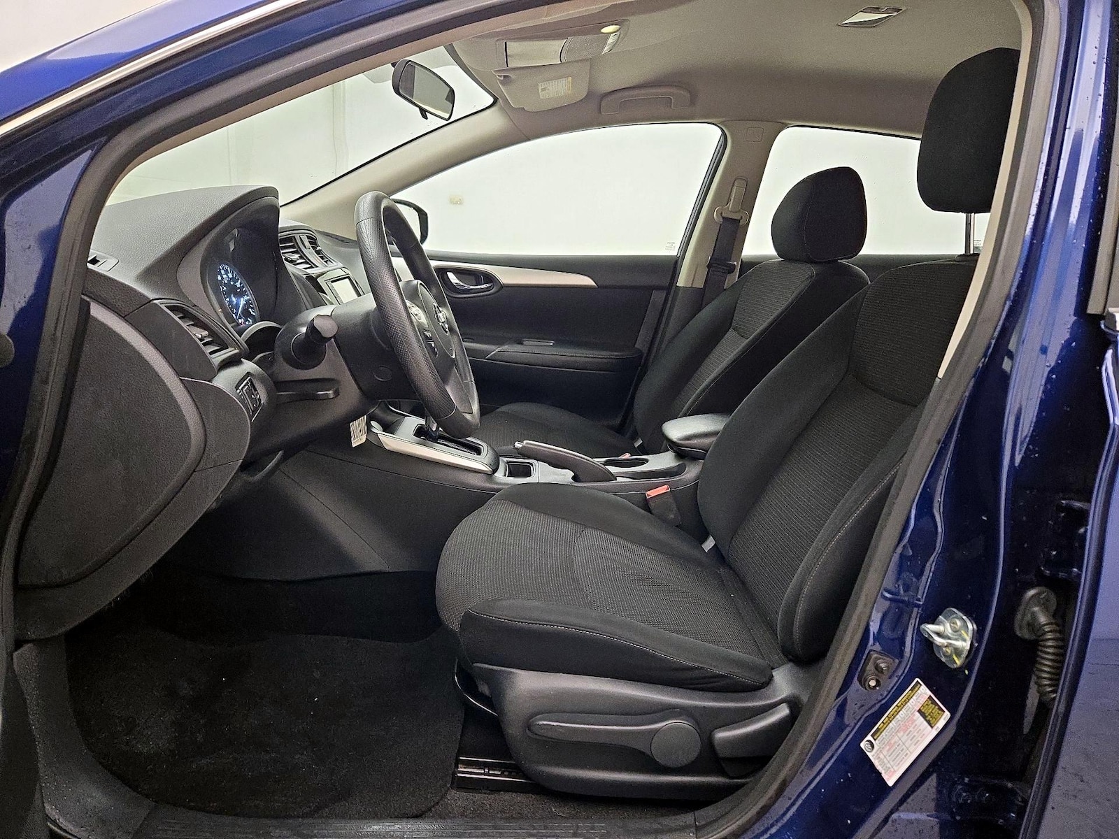 2019 Nissan Sentra S - Photo 12