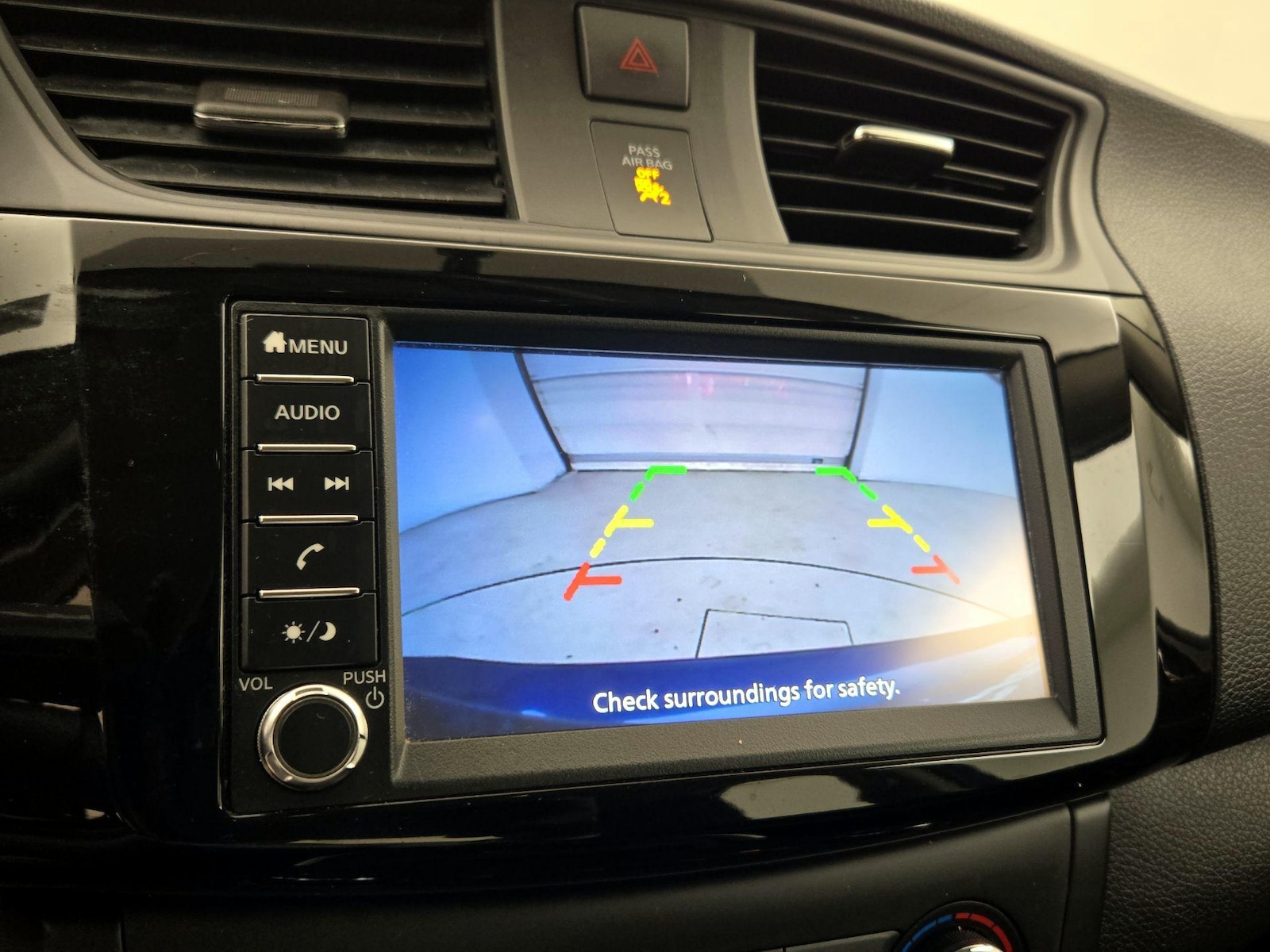 2019 Nissan Sentra S - Photo 15