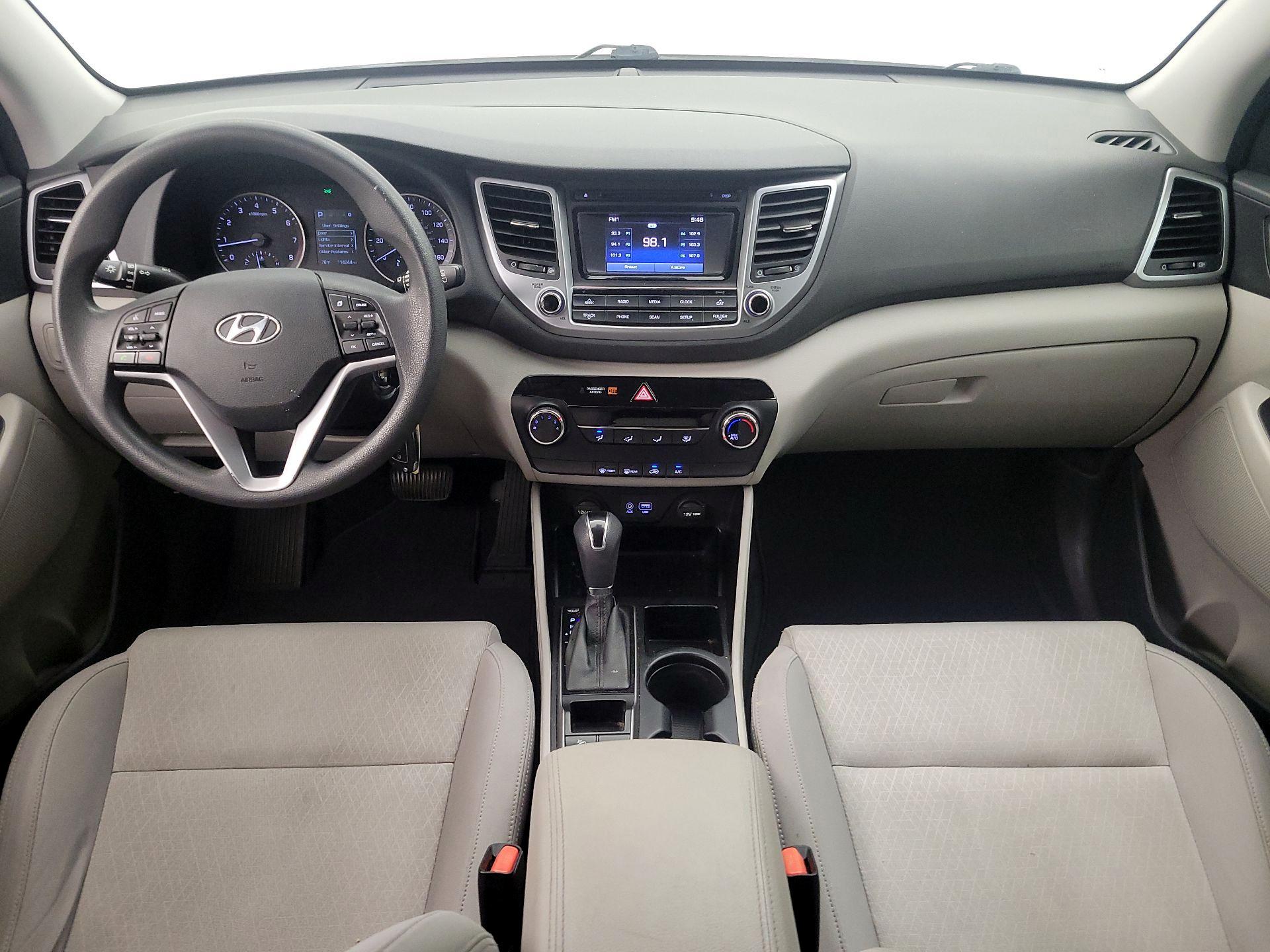 Thumbnail: 2017 Hyundai Tucson - 9