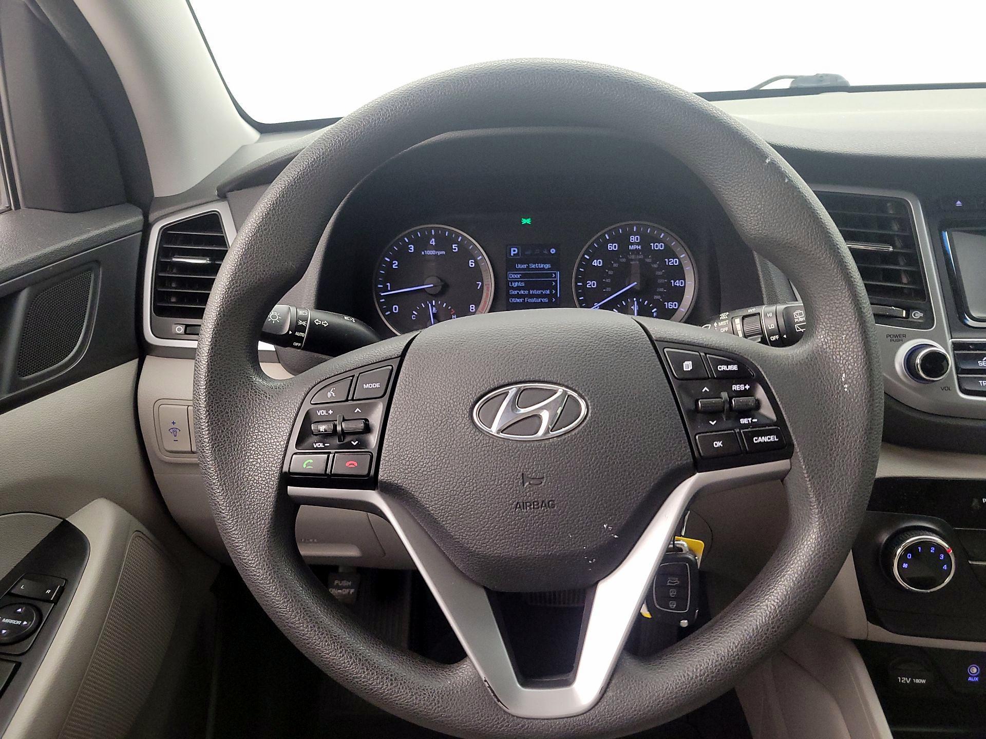 Thumbnail: 2017 Hyundai Tucson - 10