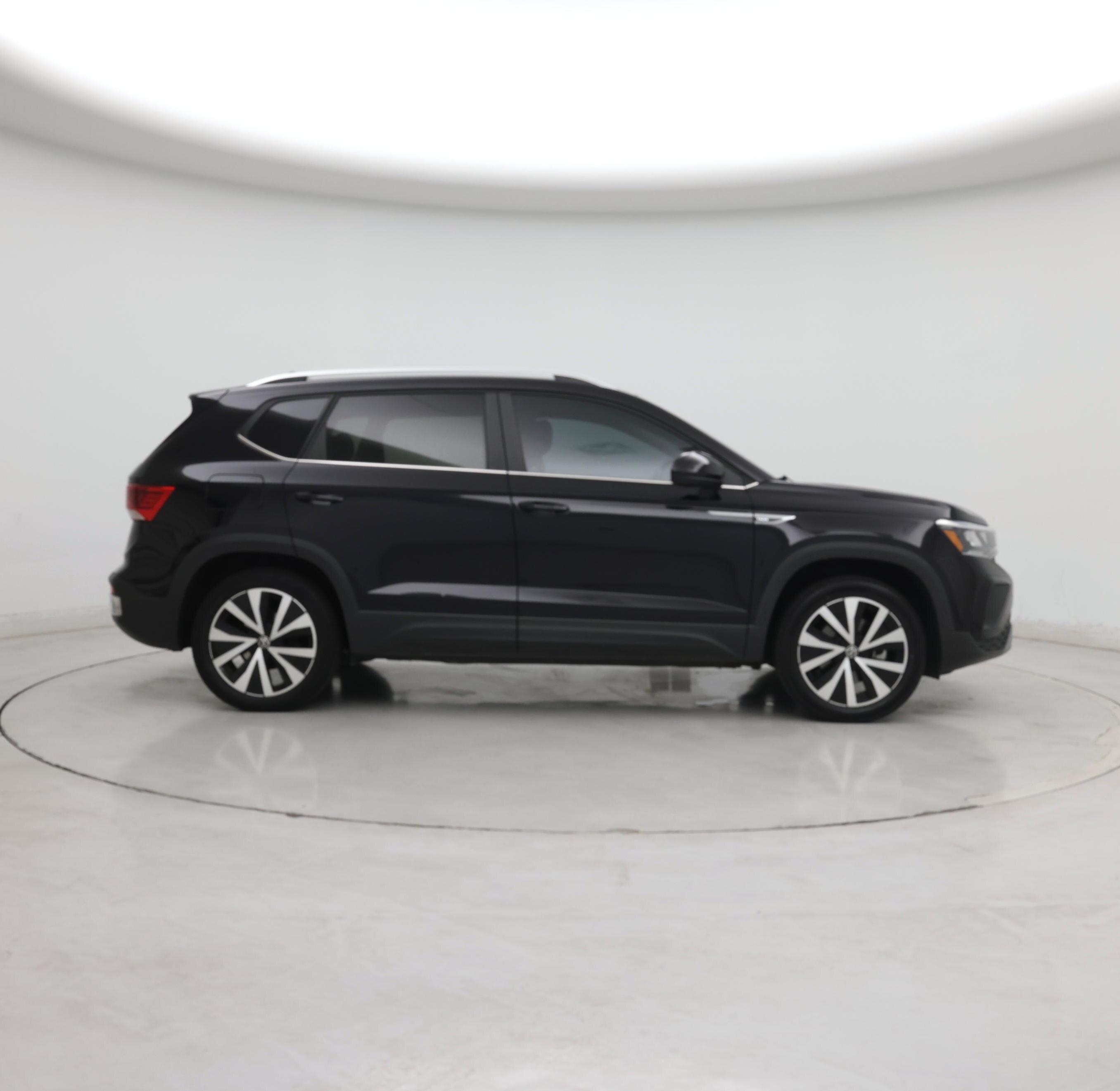 Thumbnail: 2022 Volkswagen Taos - 7