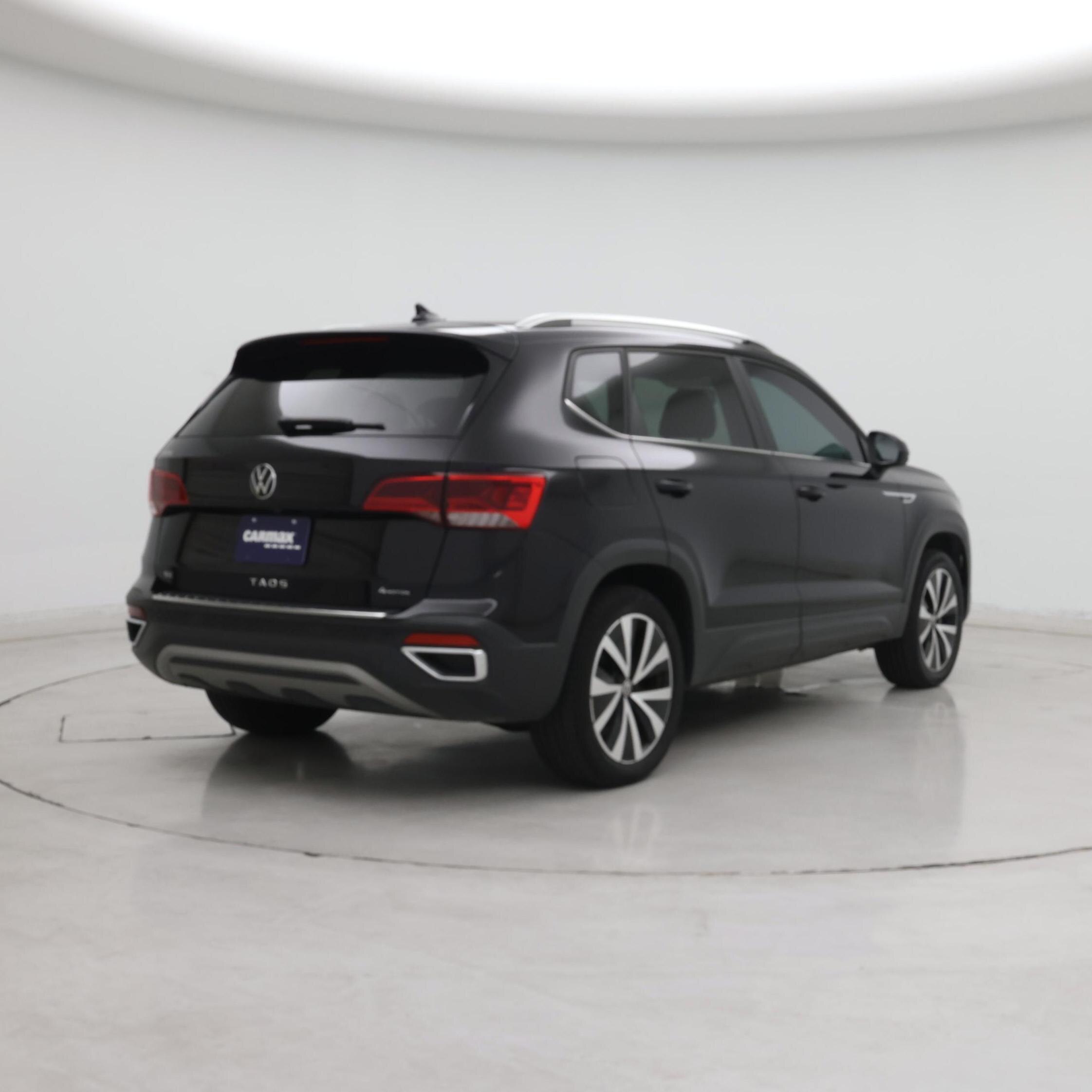 Thumbnail: 2022 Volkswagen Taos - 8