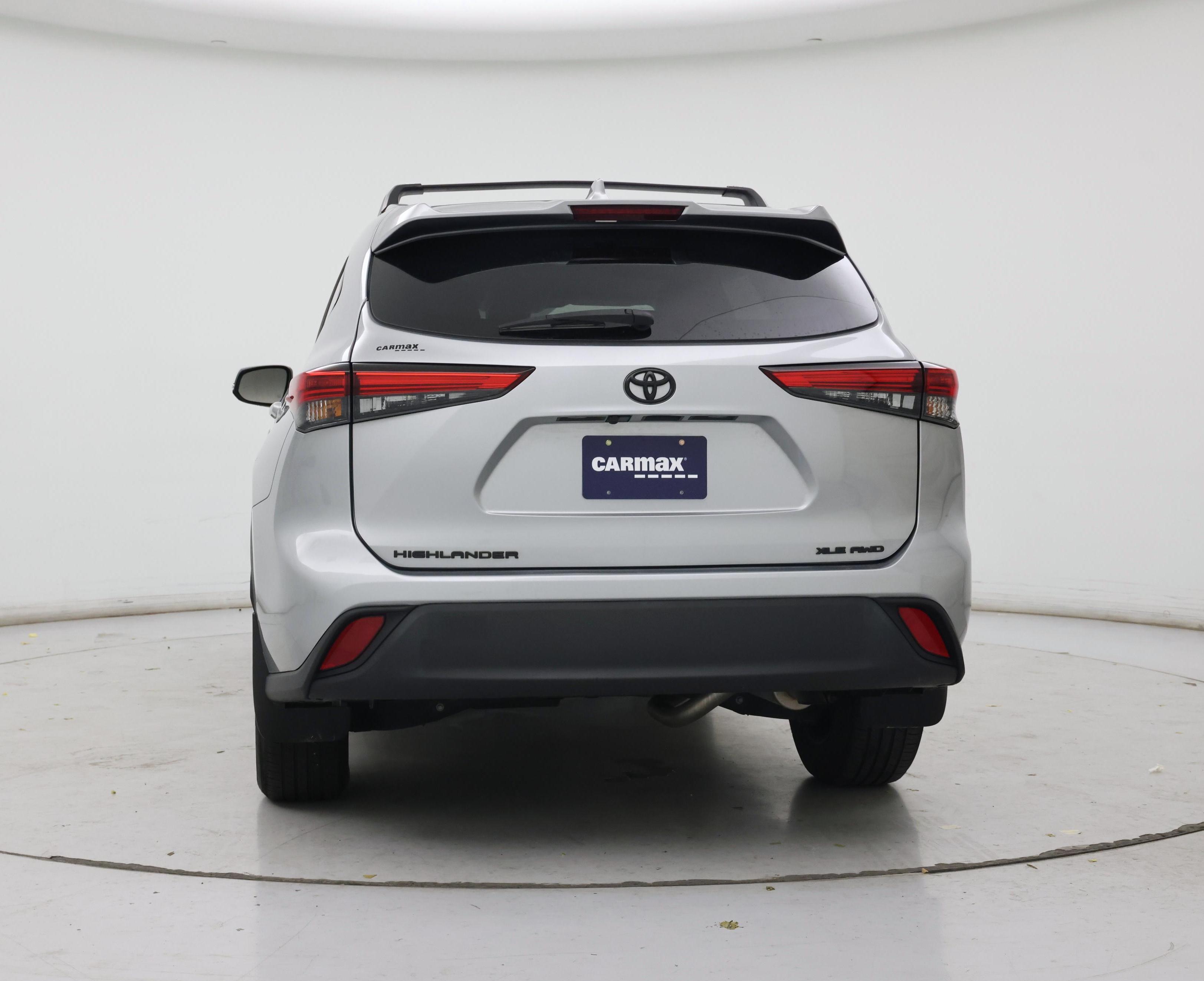 Thumbnail: 2022 Toyota Highlander - 6