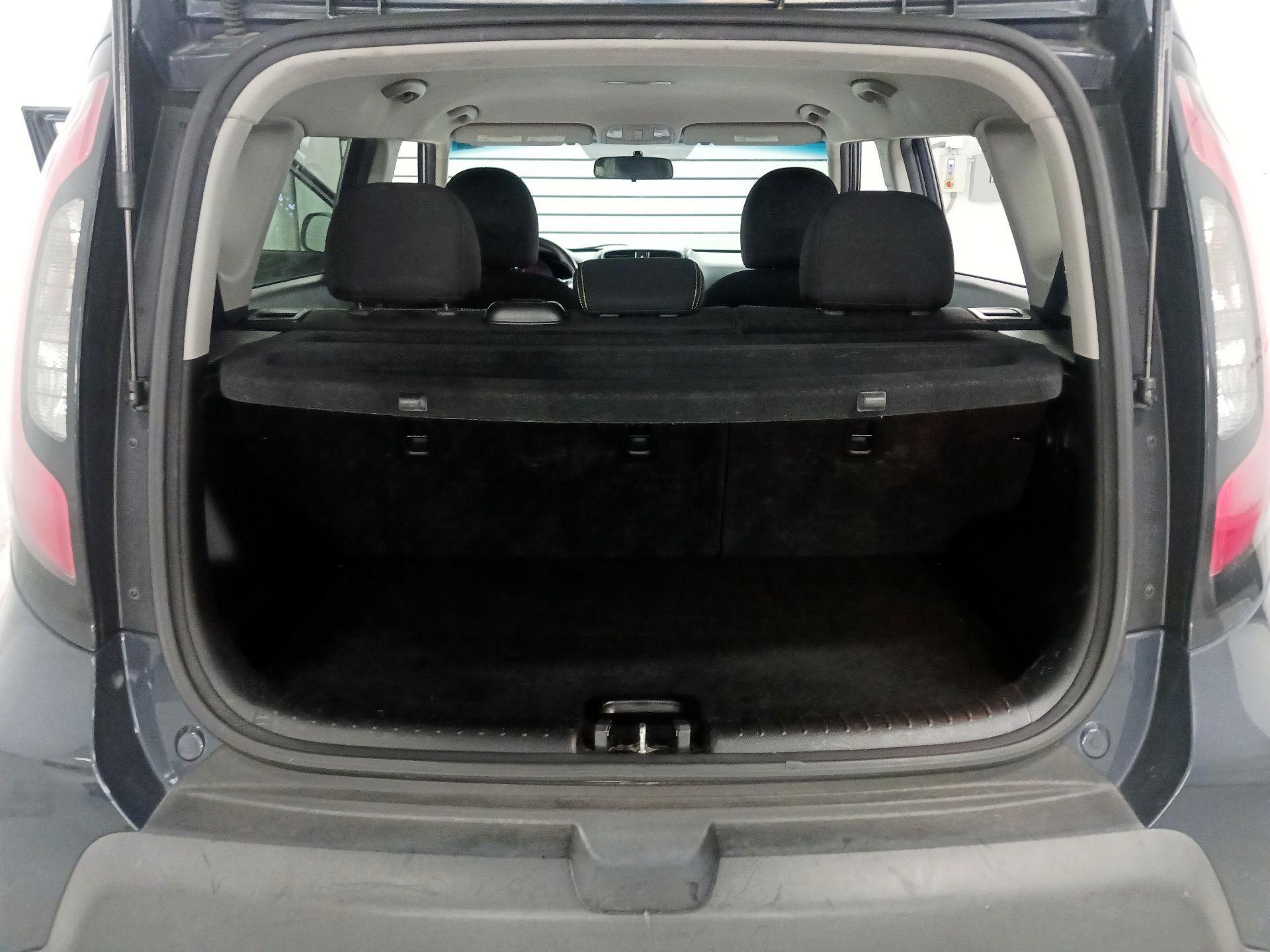 Thumbnail: 2015 Kia Soul - 19