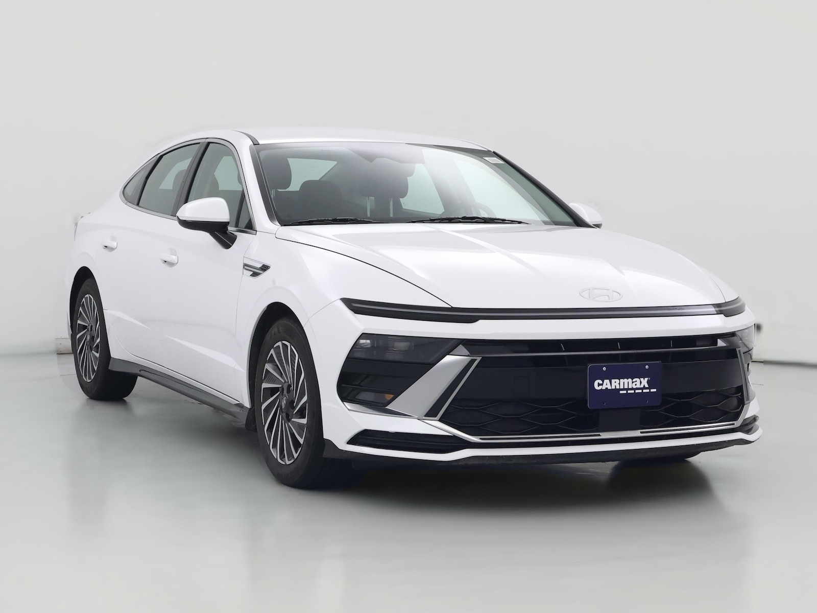 2025 Hyundai Sonata Hybrid SEL - Photo 1
