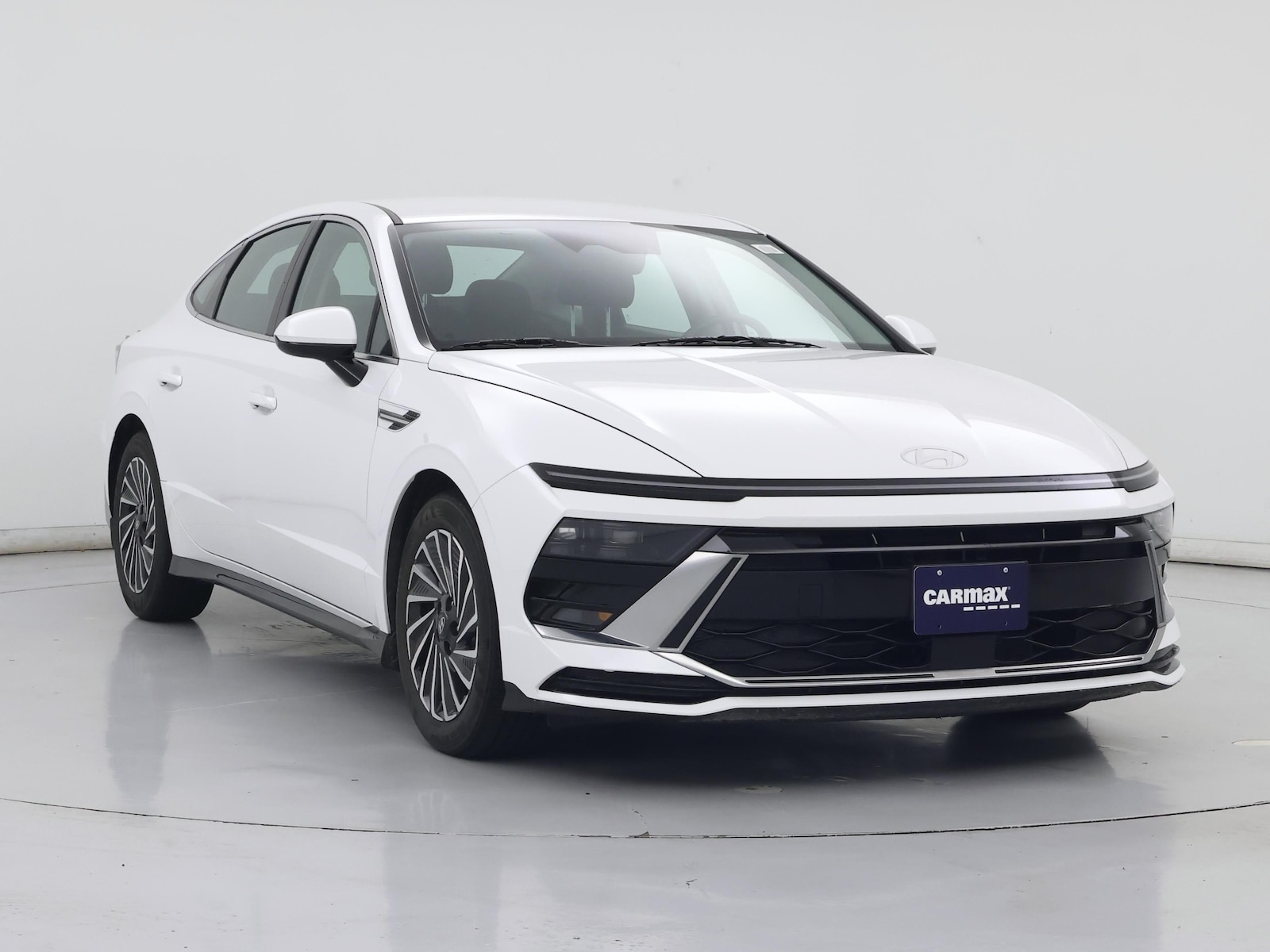 2025 Hyundai Sonata Hybrid SEL - Photo 2