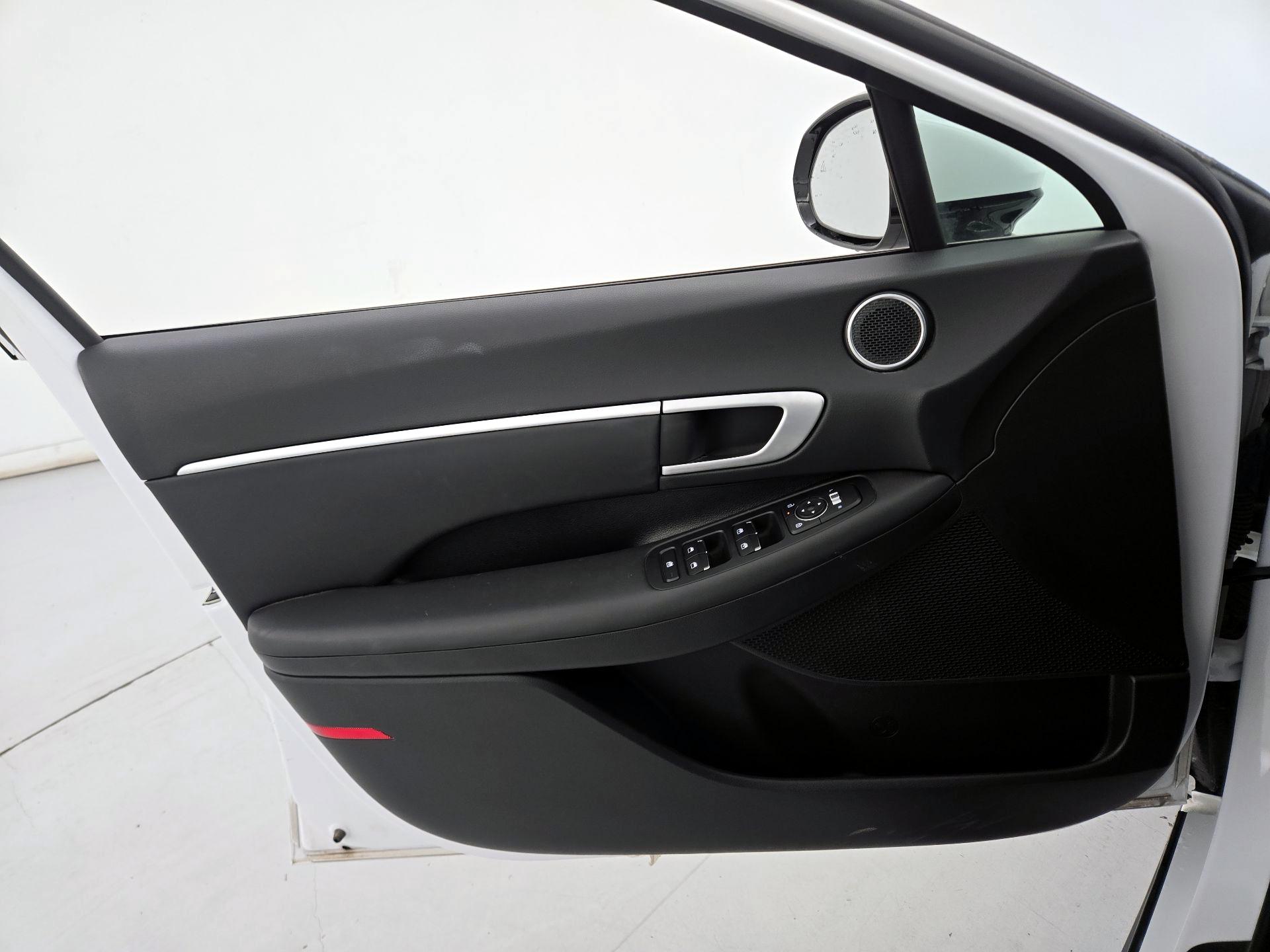 Thumbnail: 2025 Hyundai Sonata - 12
