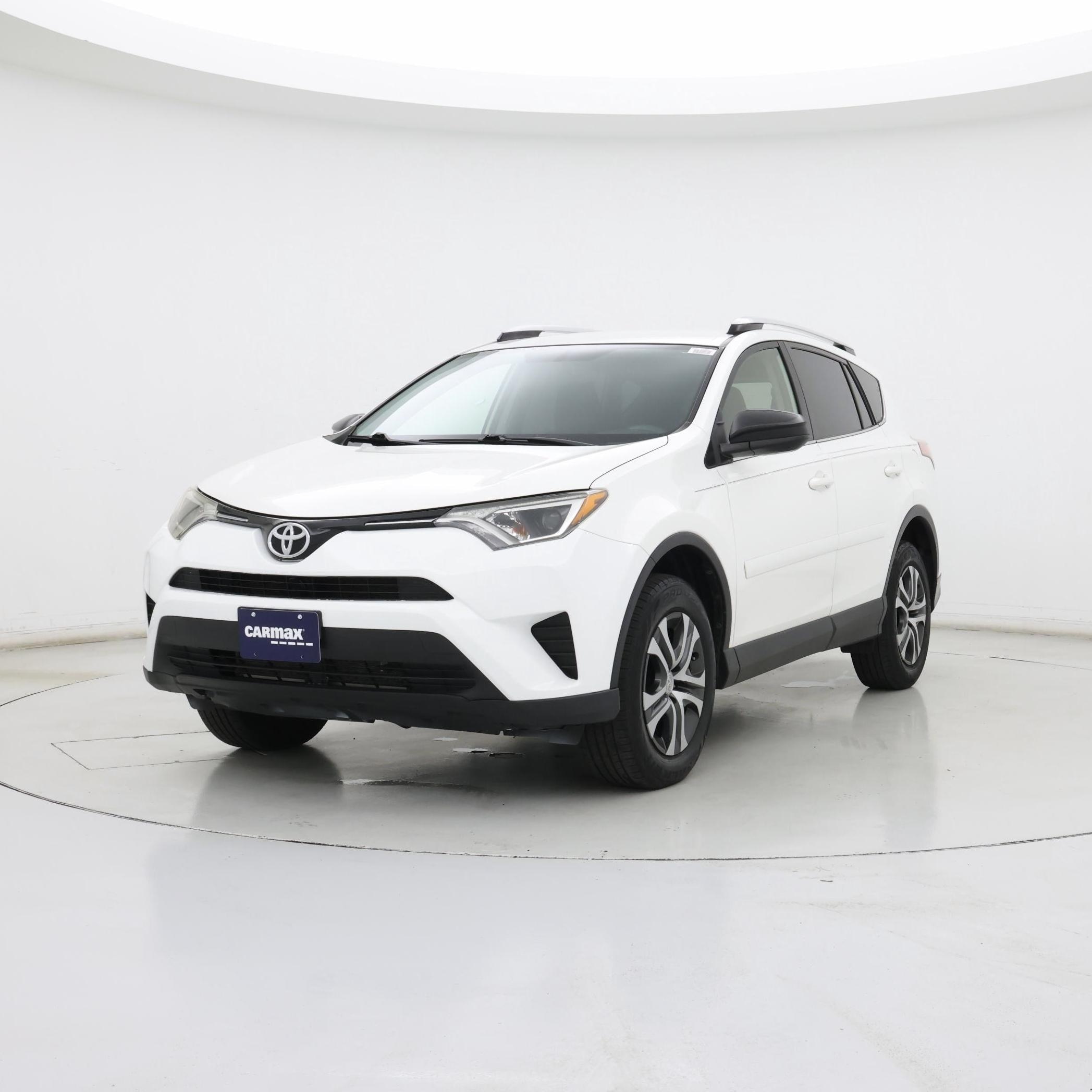 Thumbnail: 2016 Toyota RAV4 - 4
