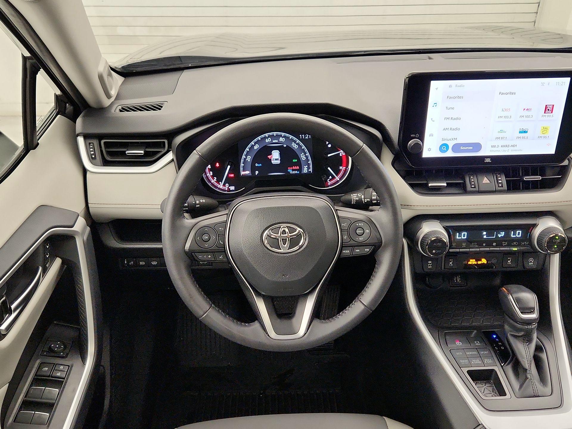 Thumbnail: 2024 Toyota RAV4 - 10