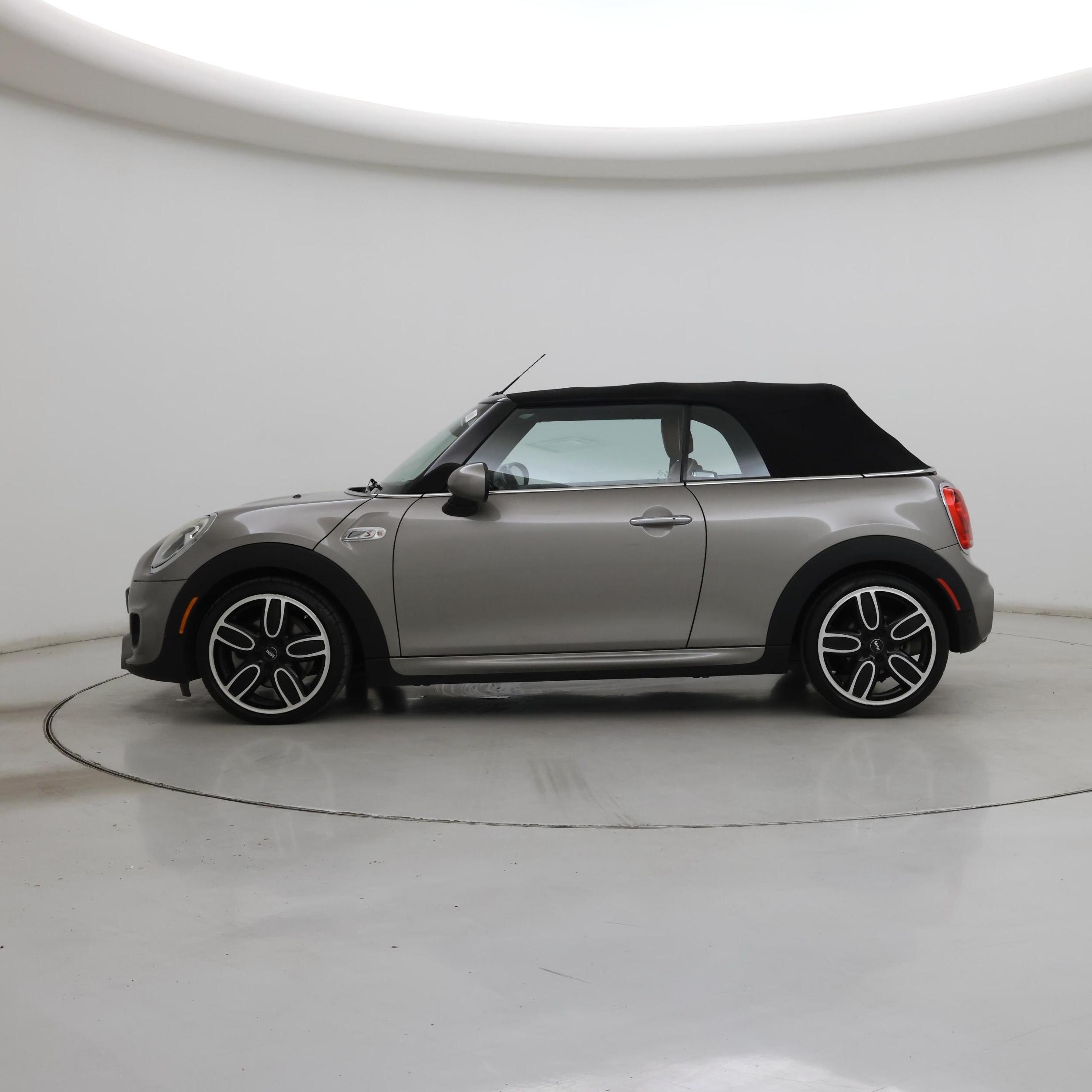 Thumbnail: 2017 MINI Cooper - 3