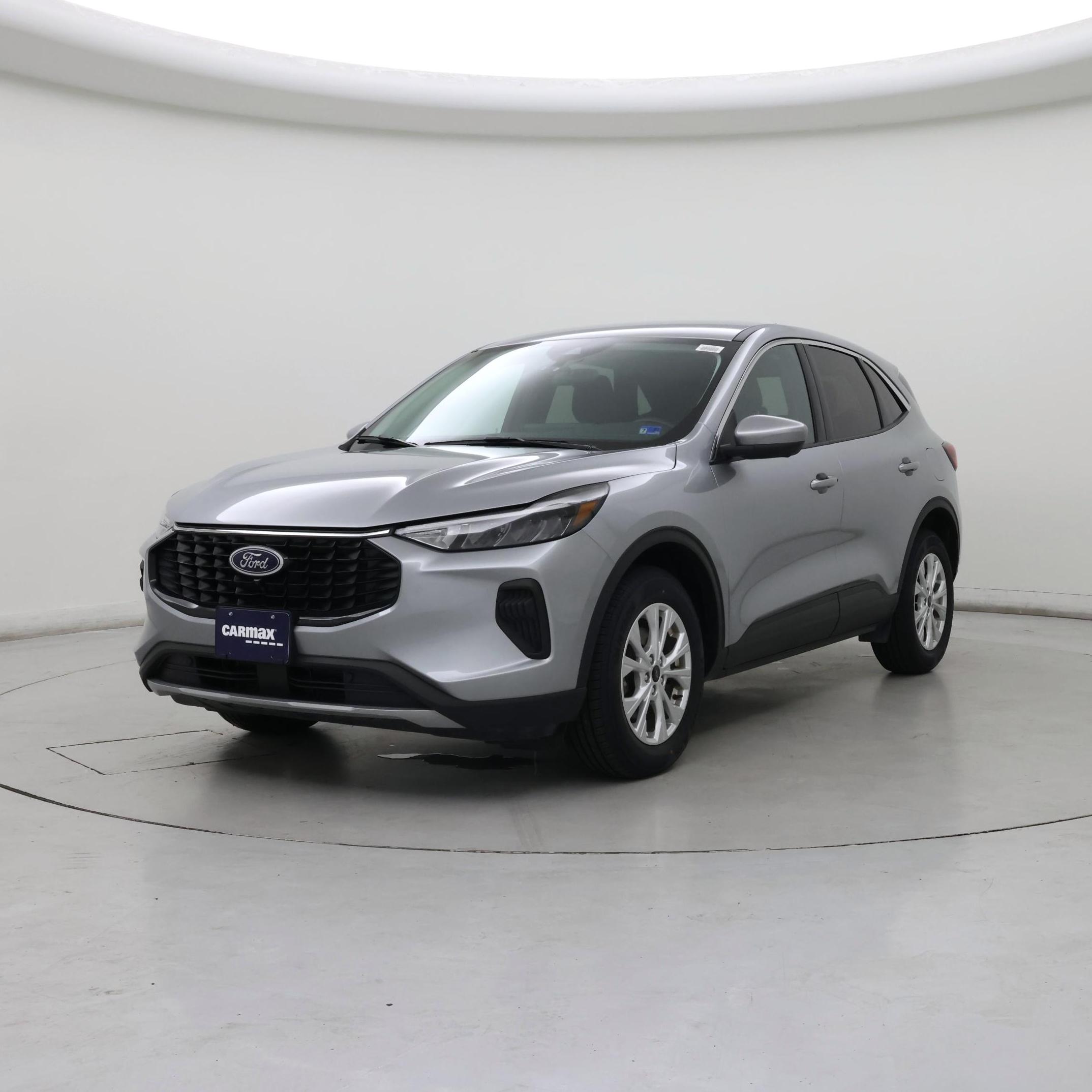 Thumbnail: 2023 Ford Escape - 4