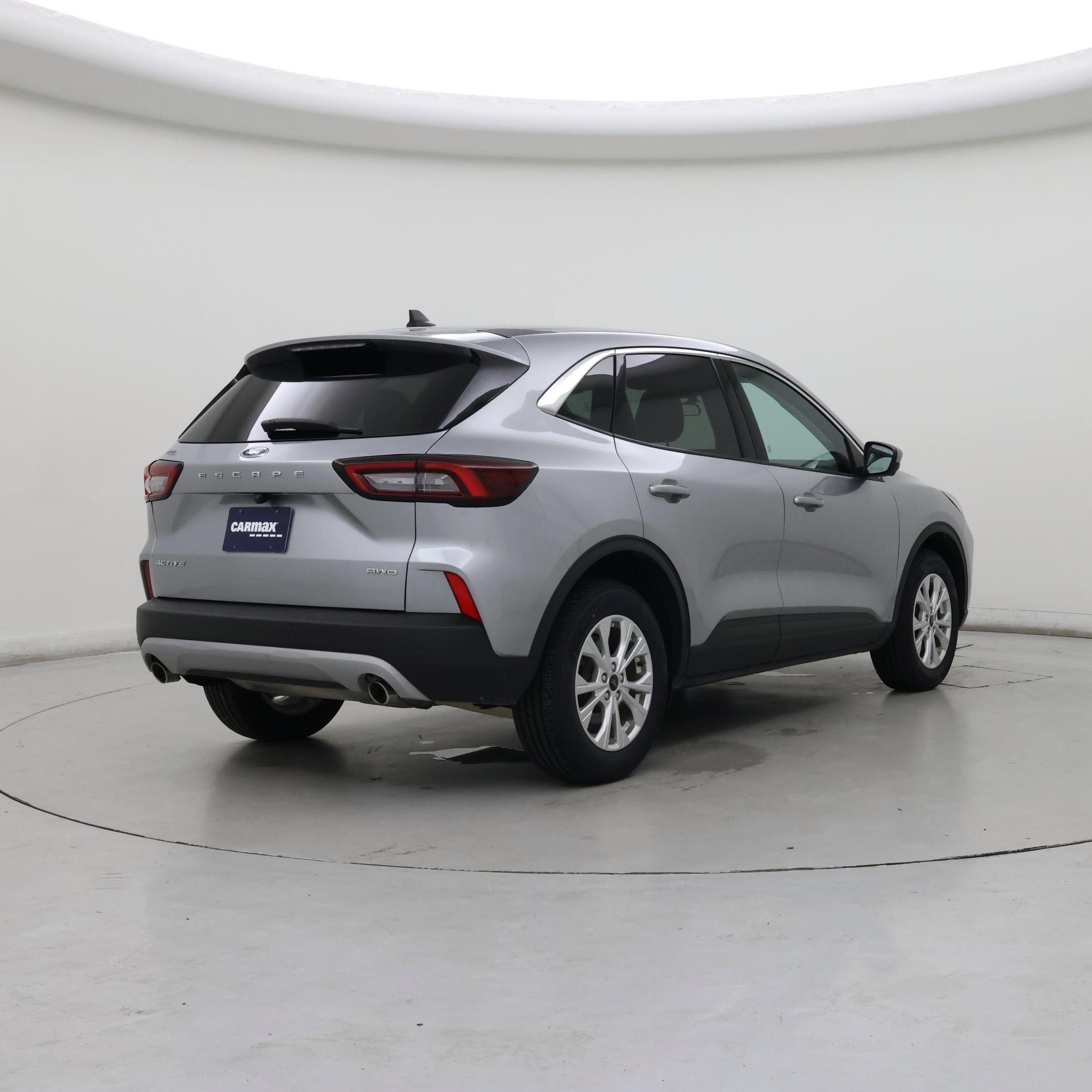 Thumbnail: 2023 Ford Escape - 8