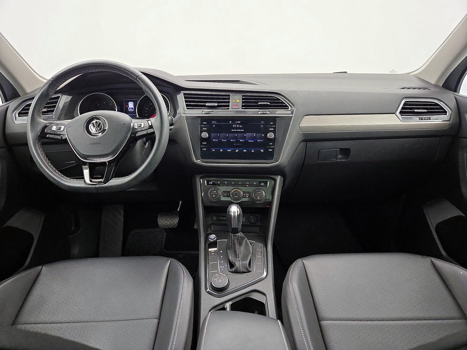 Thumbnail: 2021 Volkswagen Tiguan - 9