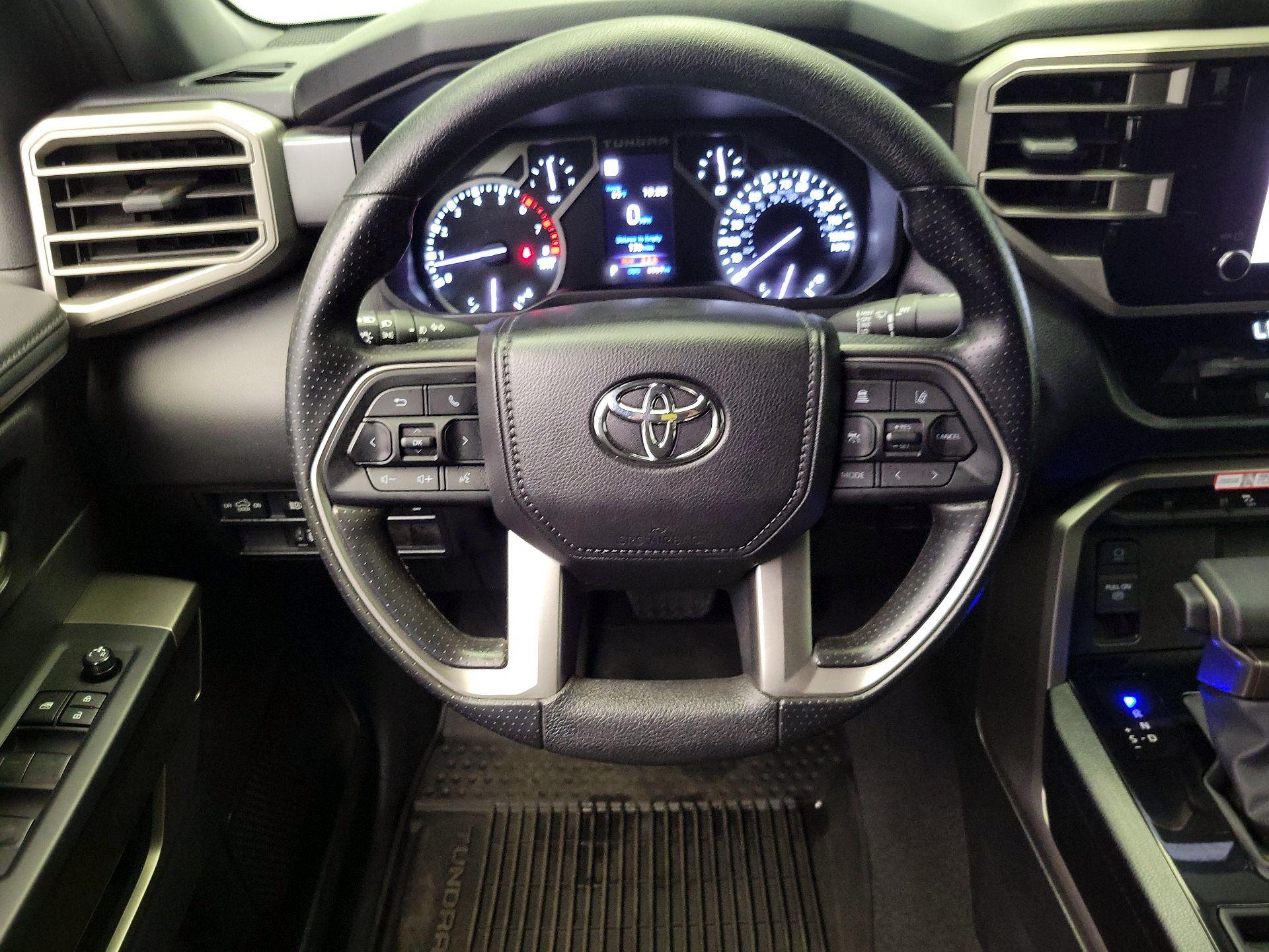 Thumbnail: 2025 Toyota Tundra - 10