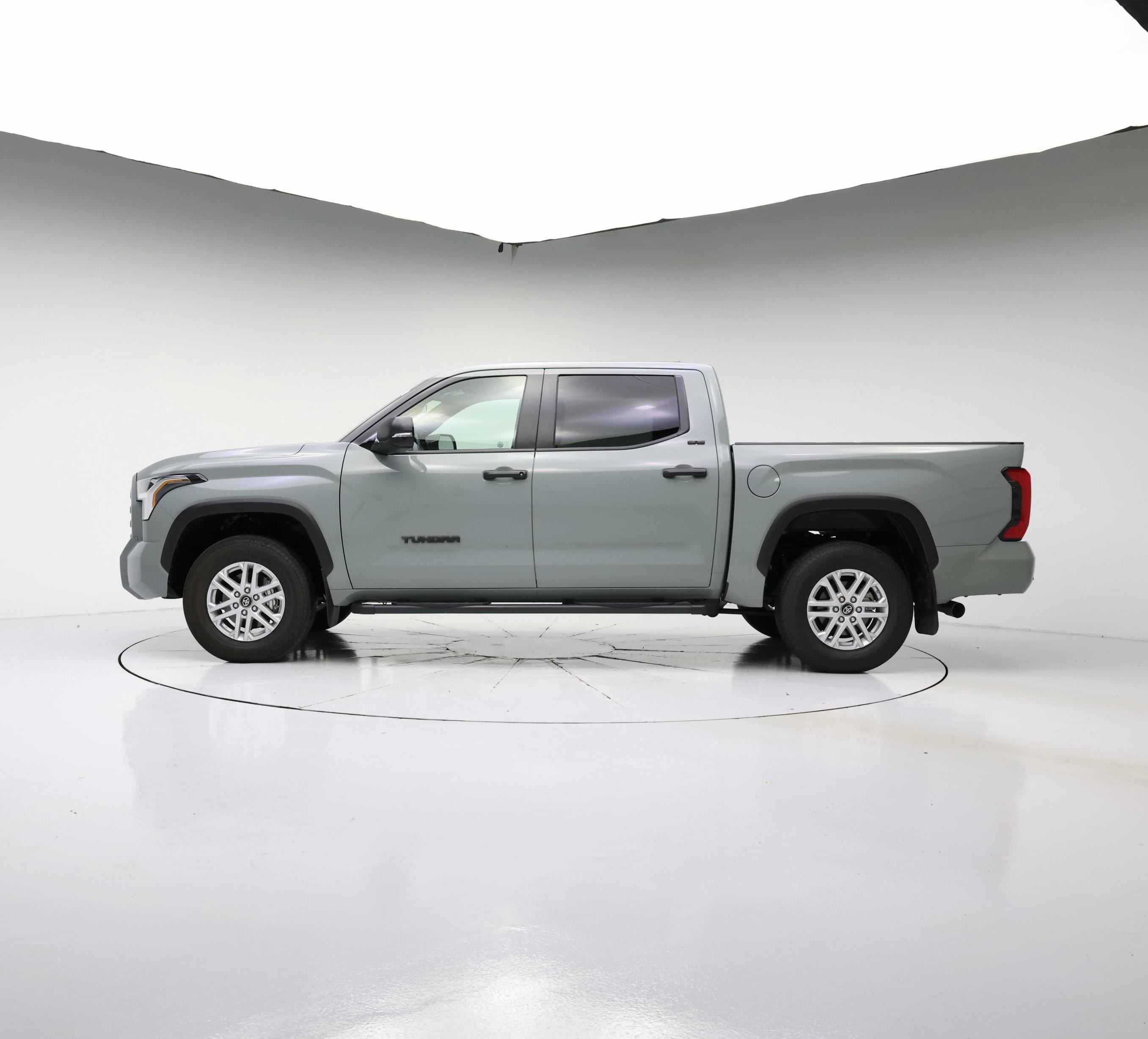 Thumbnail: 2025 Toyota Tundra - 7