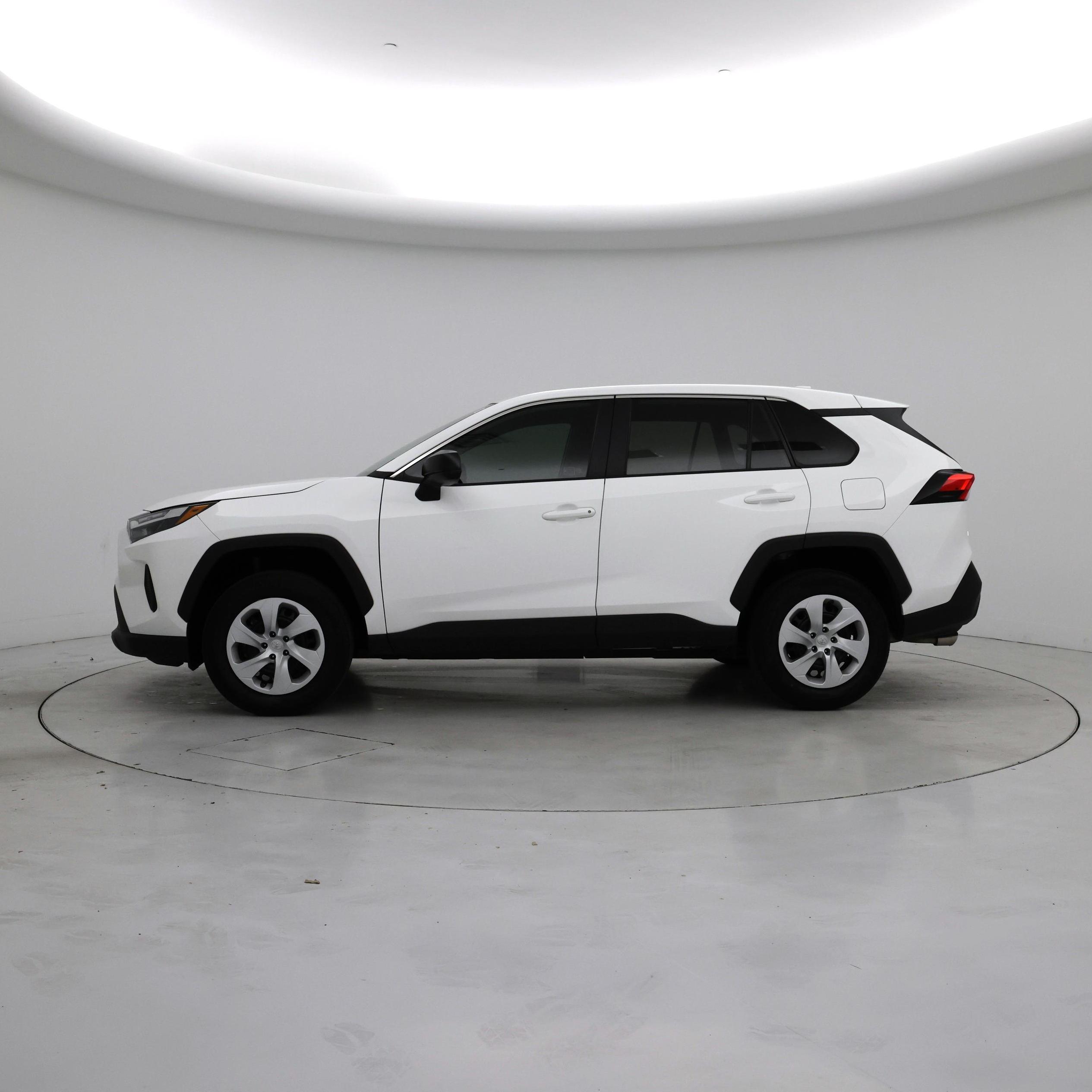 Thumbnail: 2024 Toyota RAV4 - 3