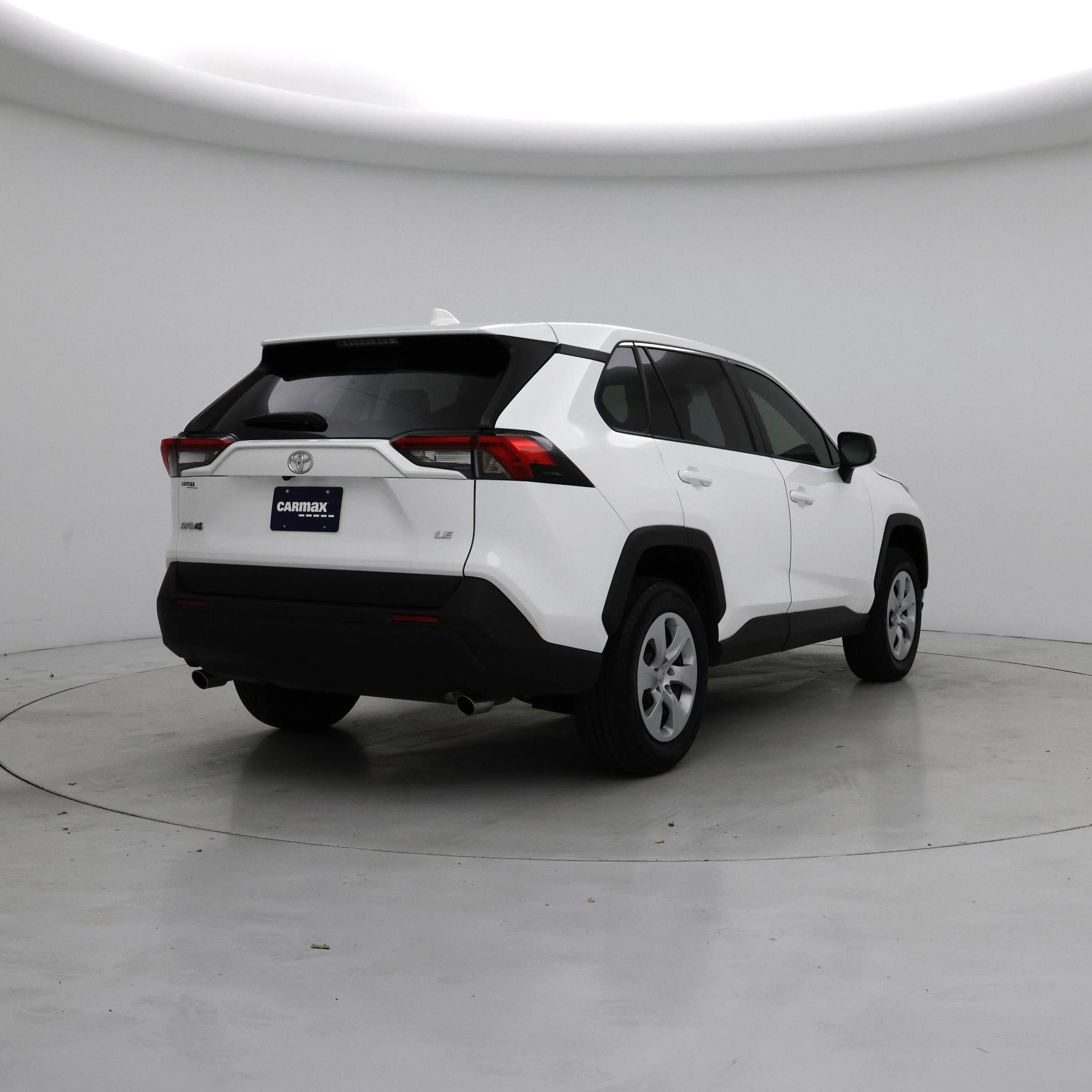 Thumbnail: 2024 Toyota RAV4 - 8